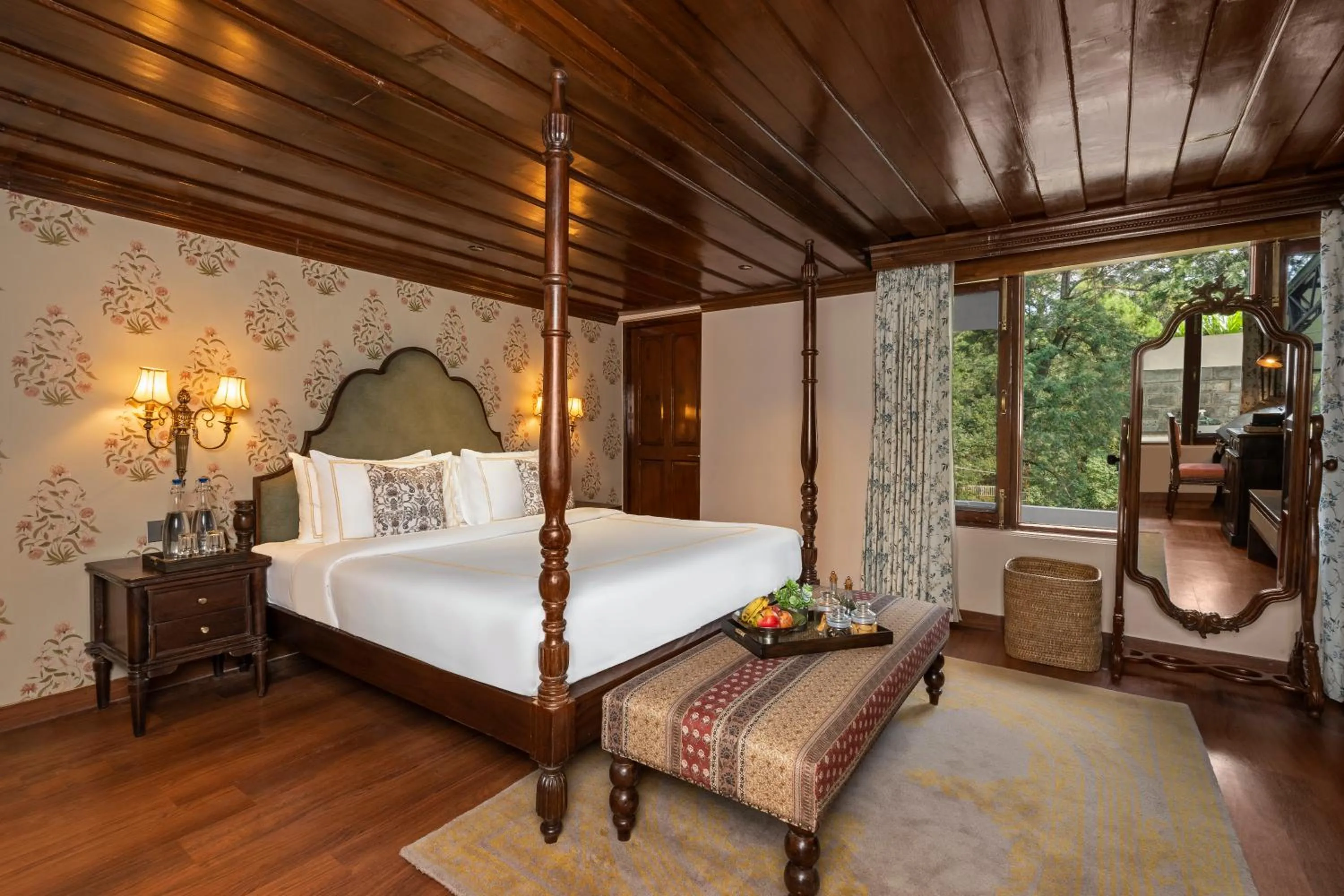 Bedroom, Bed in Brij Anayra Dharamshala - A Himalayan Luxury Retreat