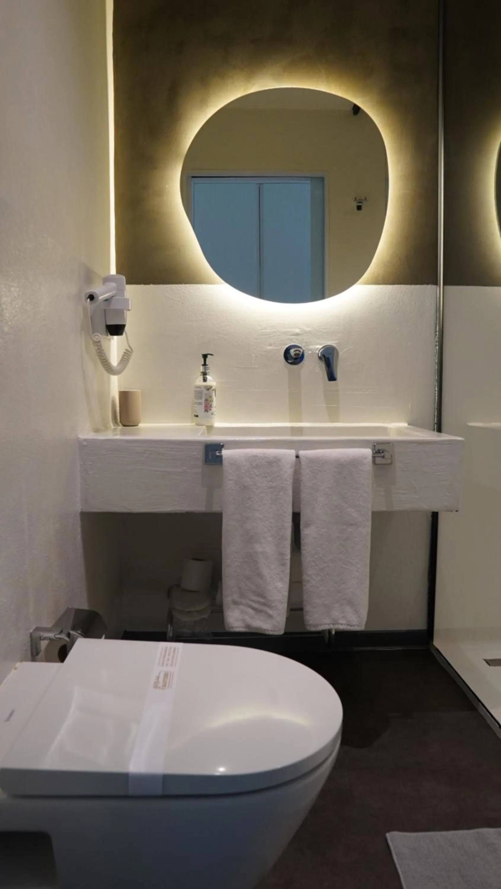 Bathroom in House Of Marmaris