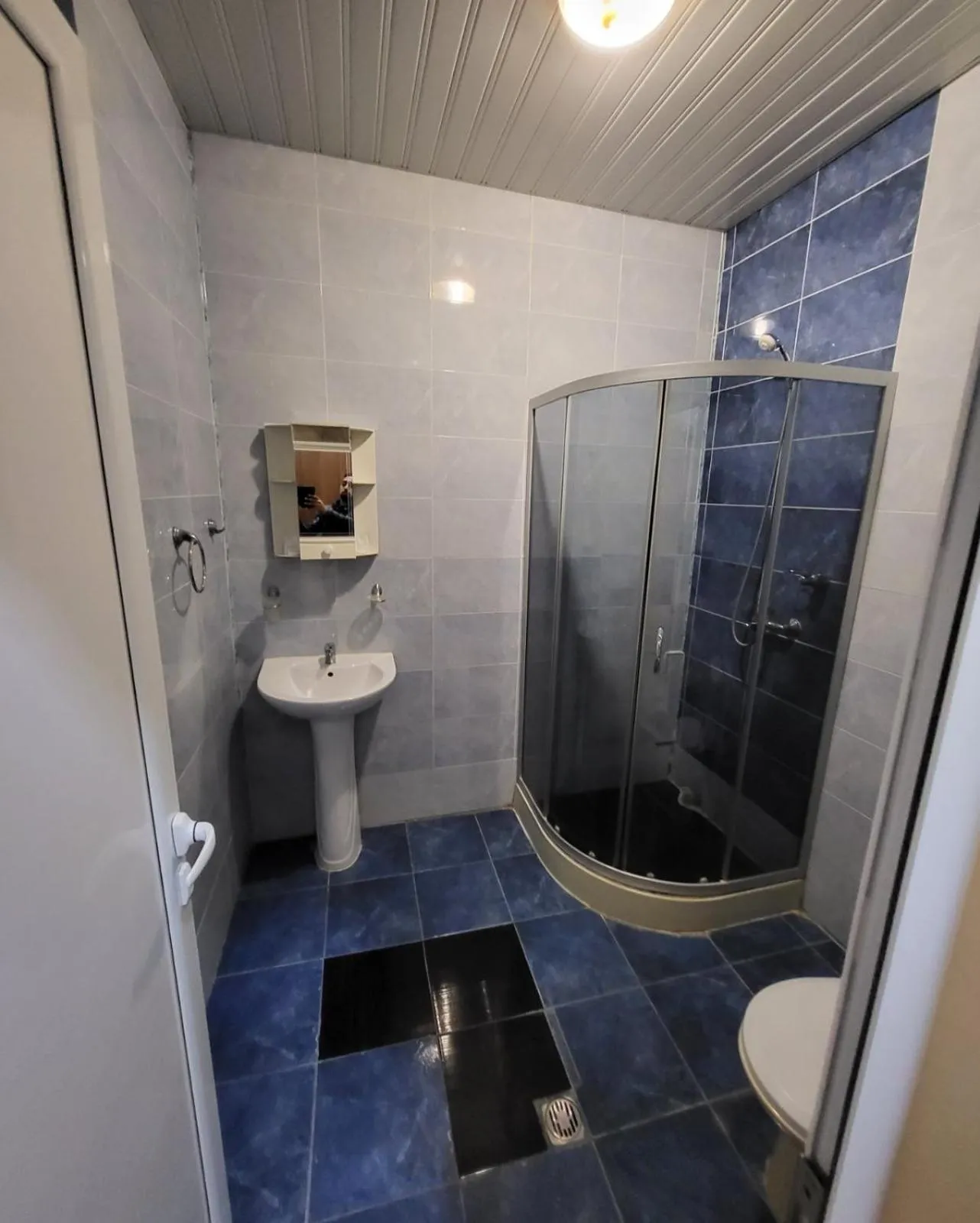 Shower in Provans famili hotel