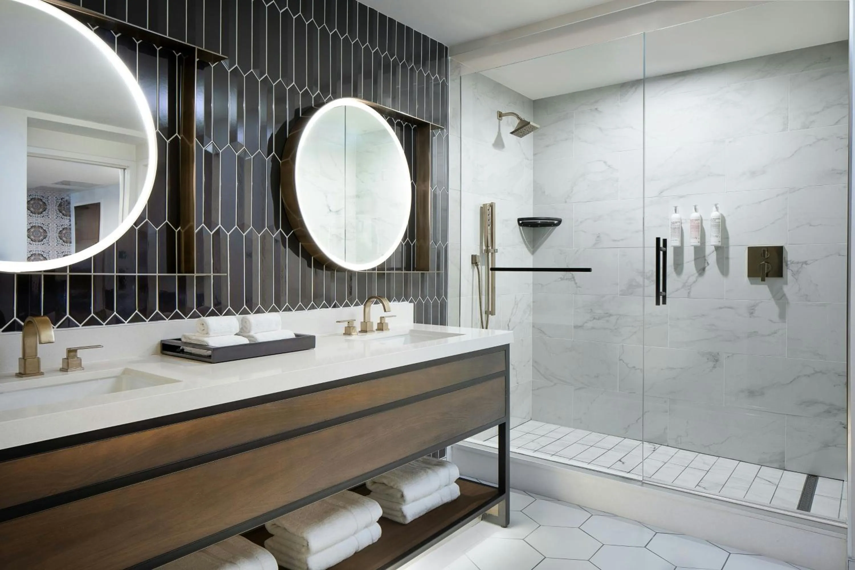 Bathroom in Le Meridien Fort Worth Downtown