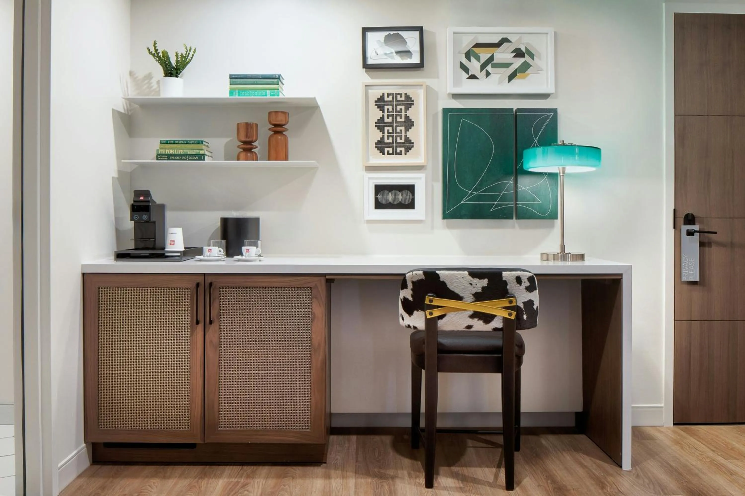 Photo of the whole room in Le Meridien Fort Worth Downtown