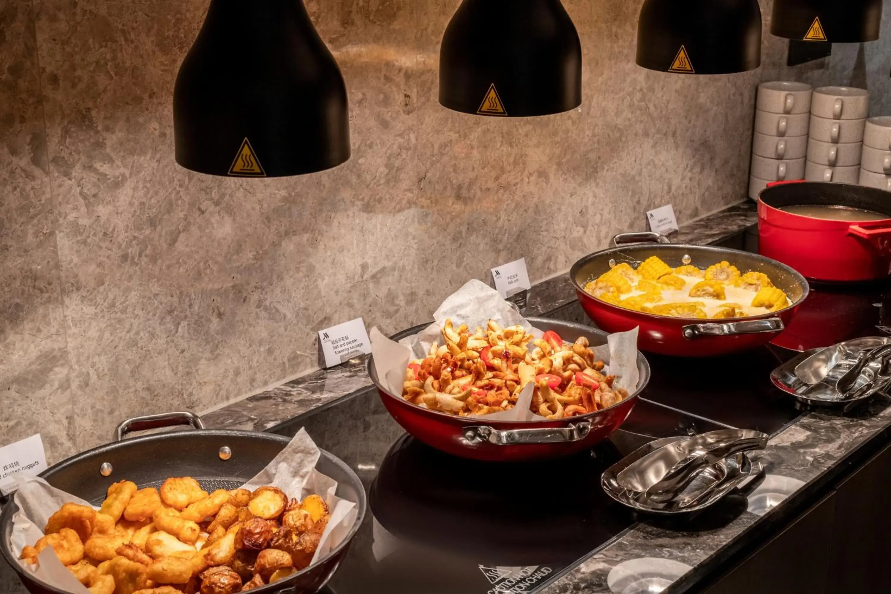 Executive Premium King Room - Club Lounge Access in Zhuhai Marriott Hotel Jinwan Executive Premium King Room - Club Lounge Access in Zhuhai Marriott Hotel Jinwan