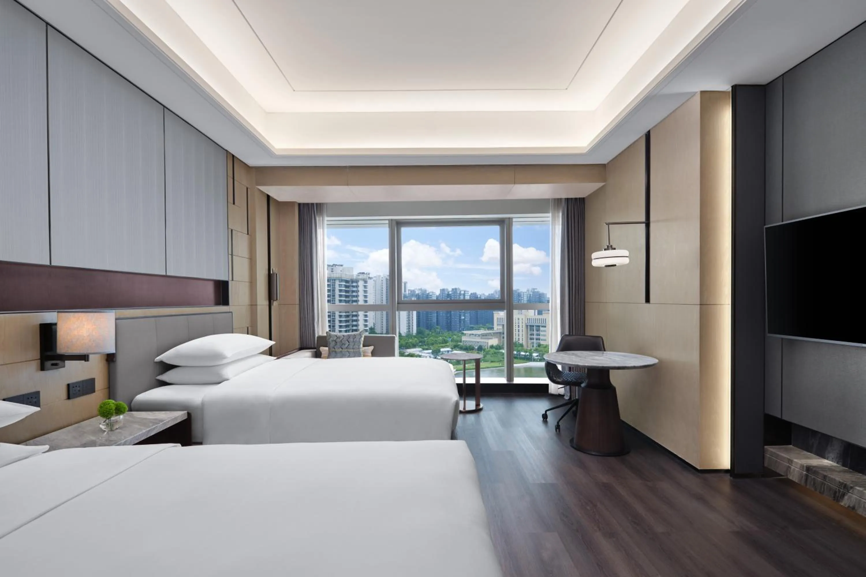 View (from property/room), Bed in Zhuhai Marriott Hotel Jinwan