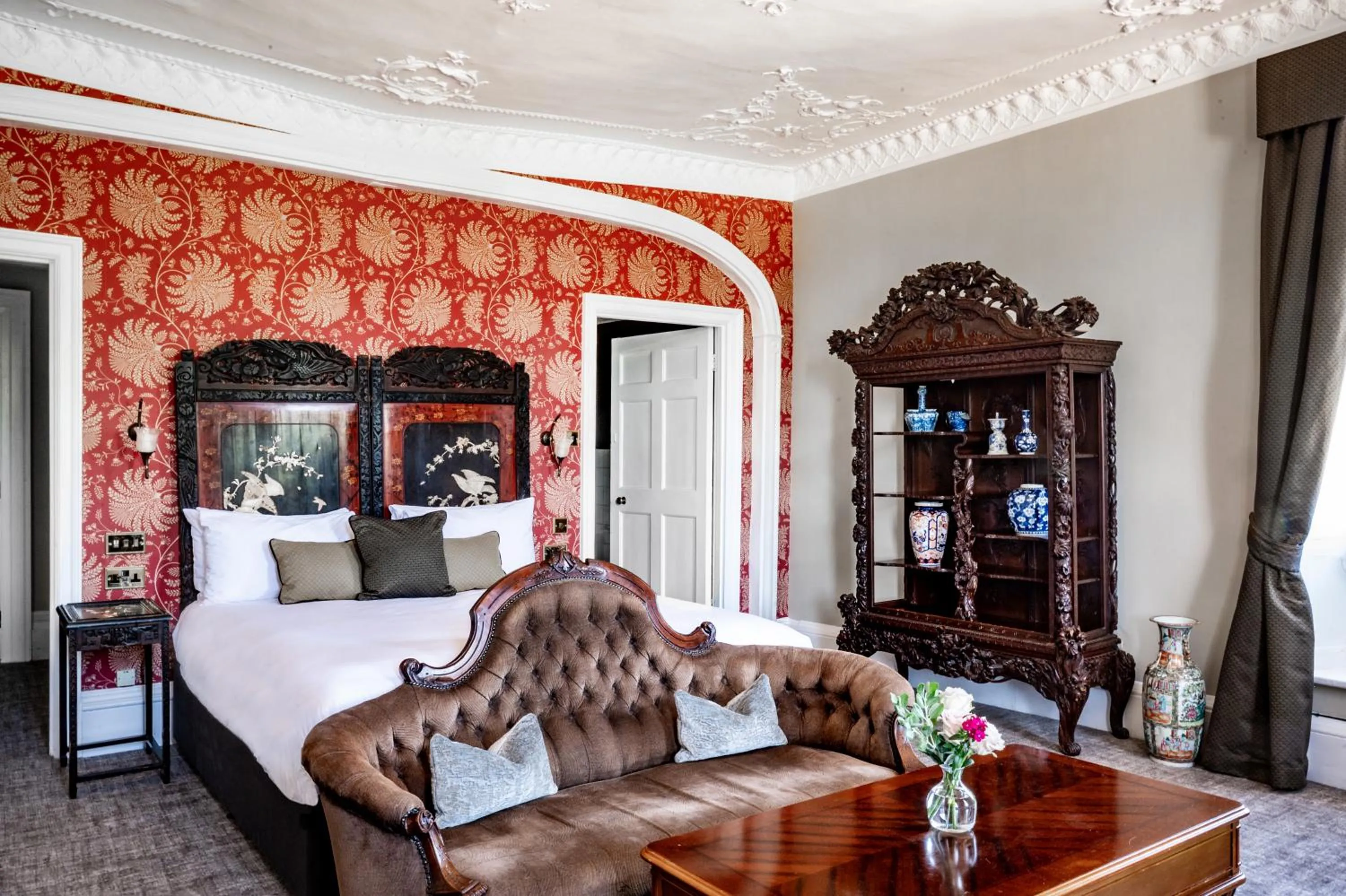 Bedroom, Bed in Chilston Park Hotel