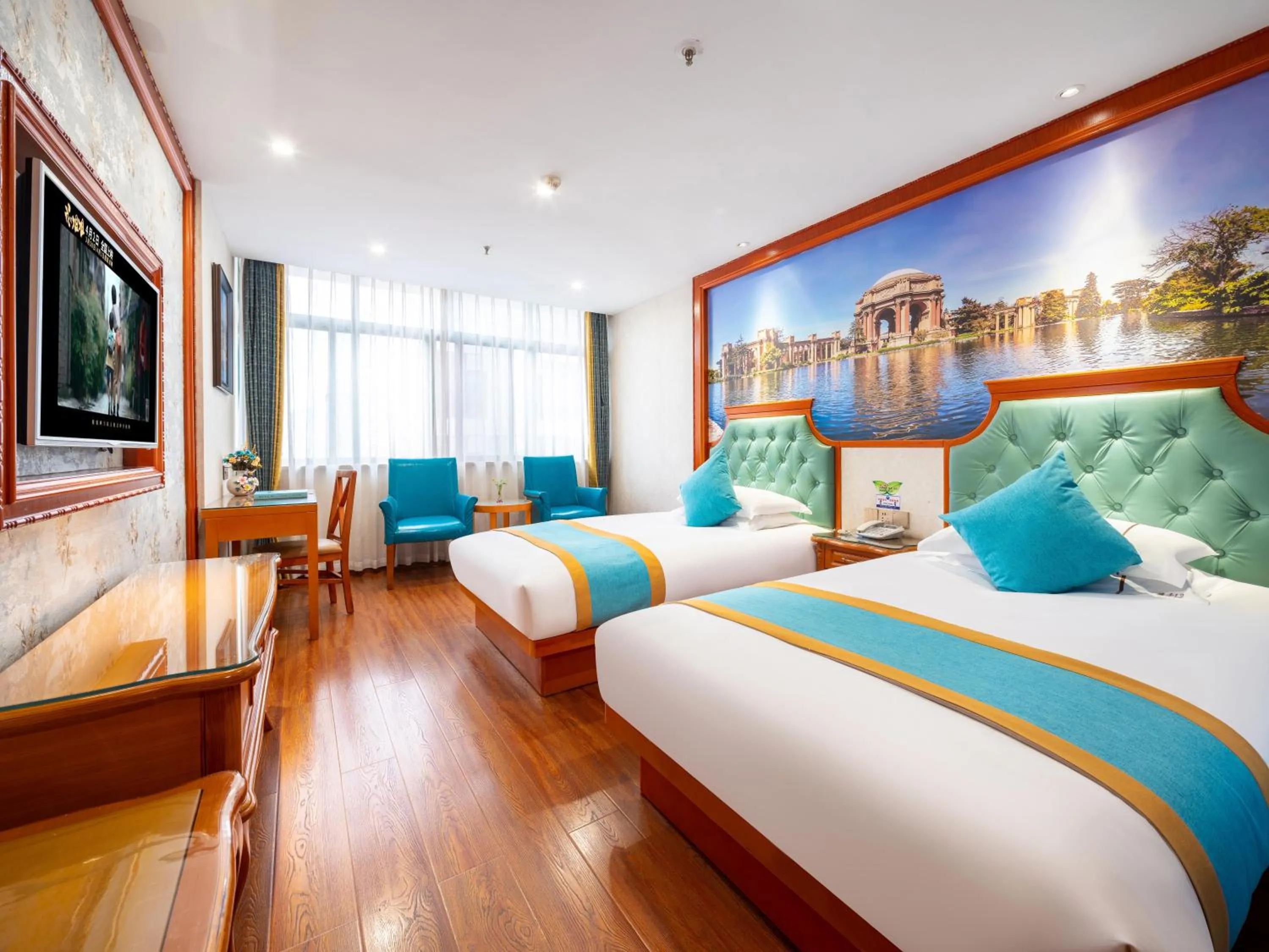 Communal lounge/ TV room, Bed in Yiwu Defeng Hotel