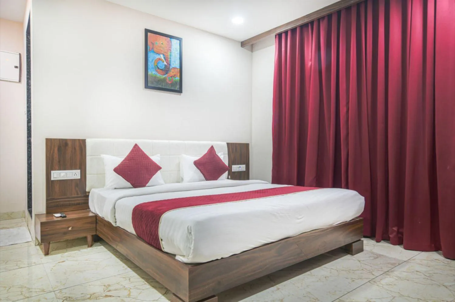 Bedroom, Bed in The Grand Tara