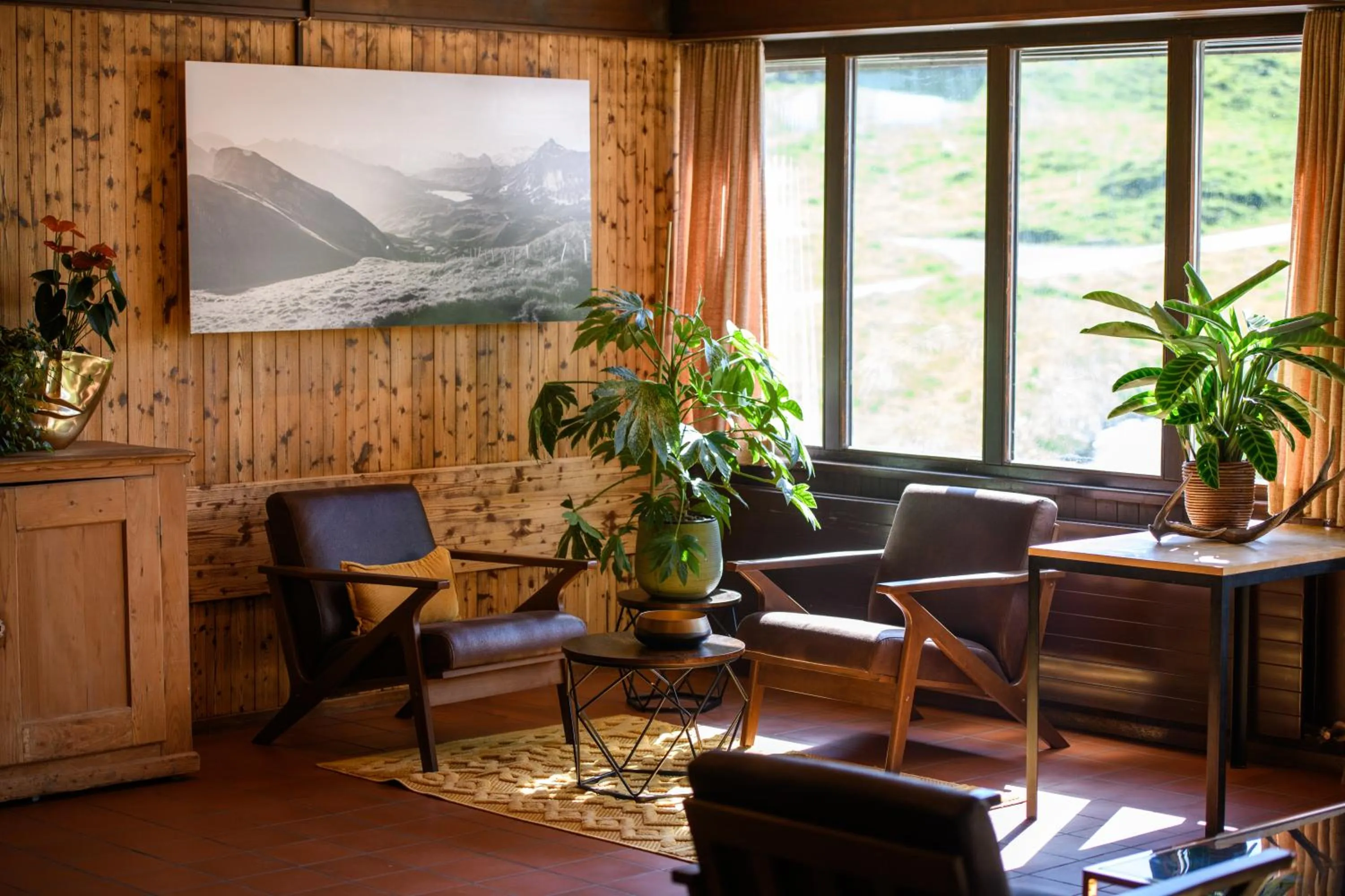 Facade/entrance in Berghotel Distelboden