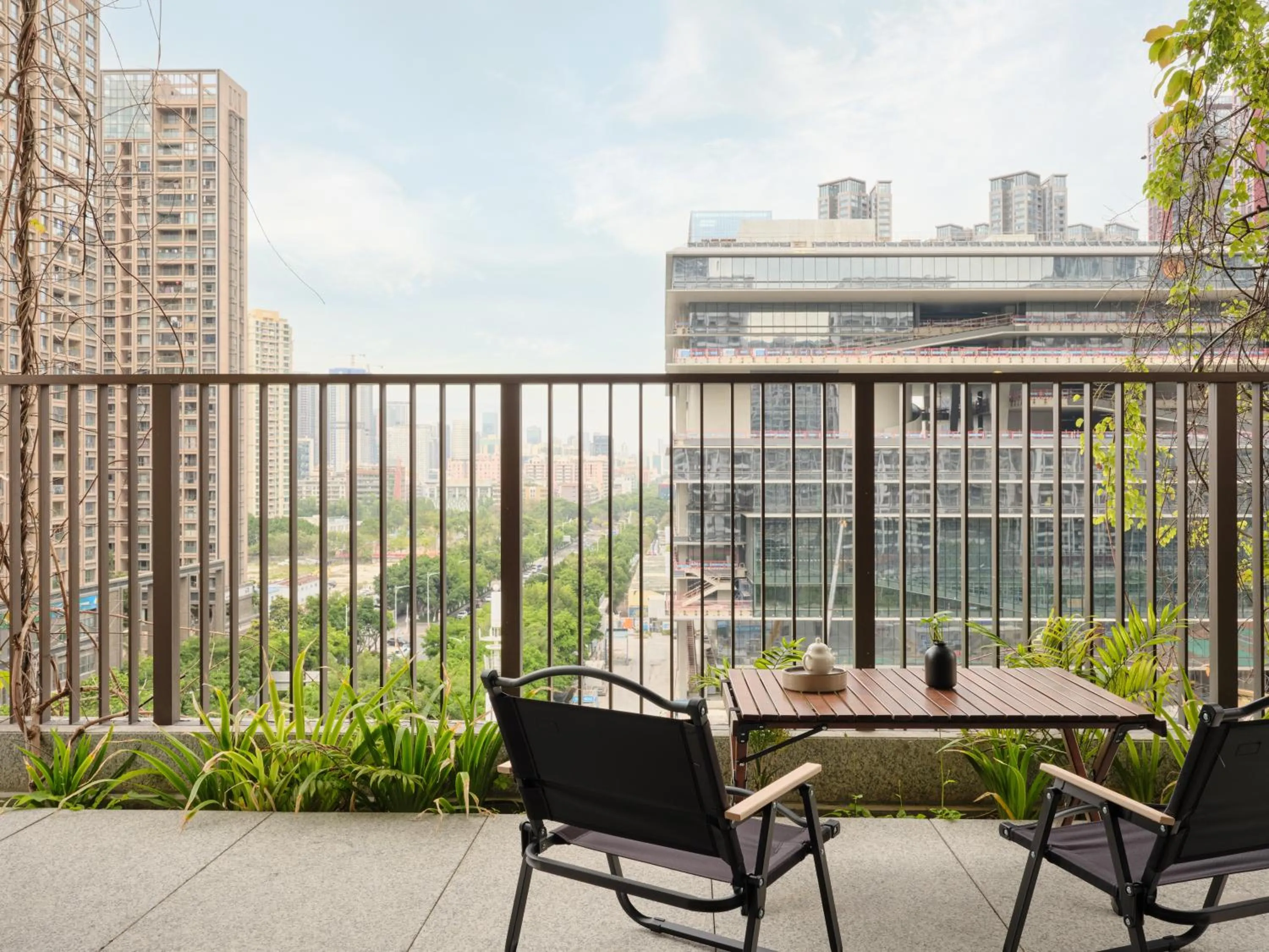Balcony/Terrace in Wutong Hotel Apartment Bao'an Center