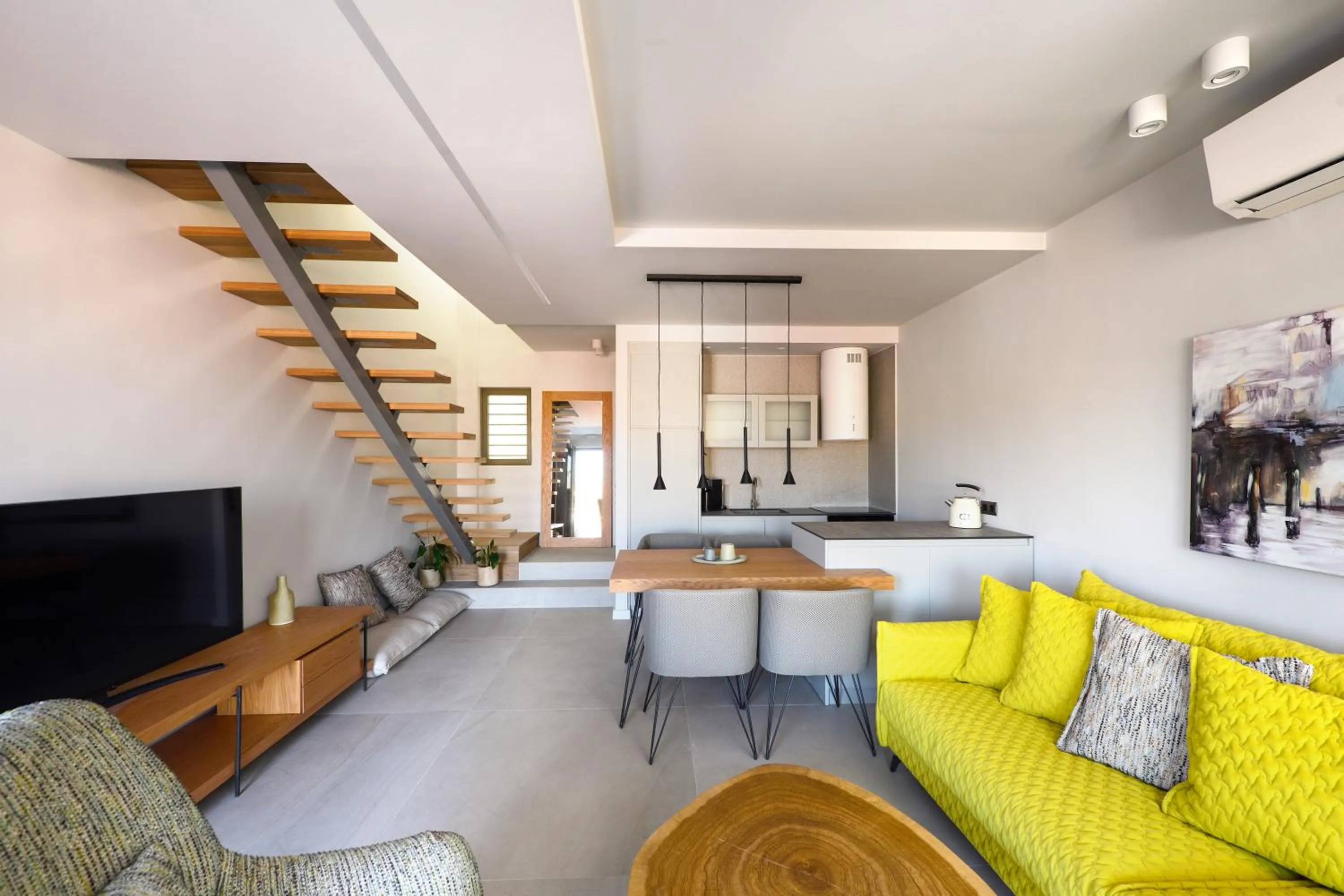 TV and multimedia in Kale Alti residences