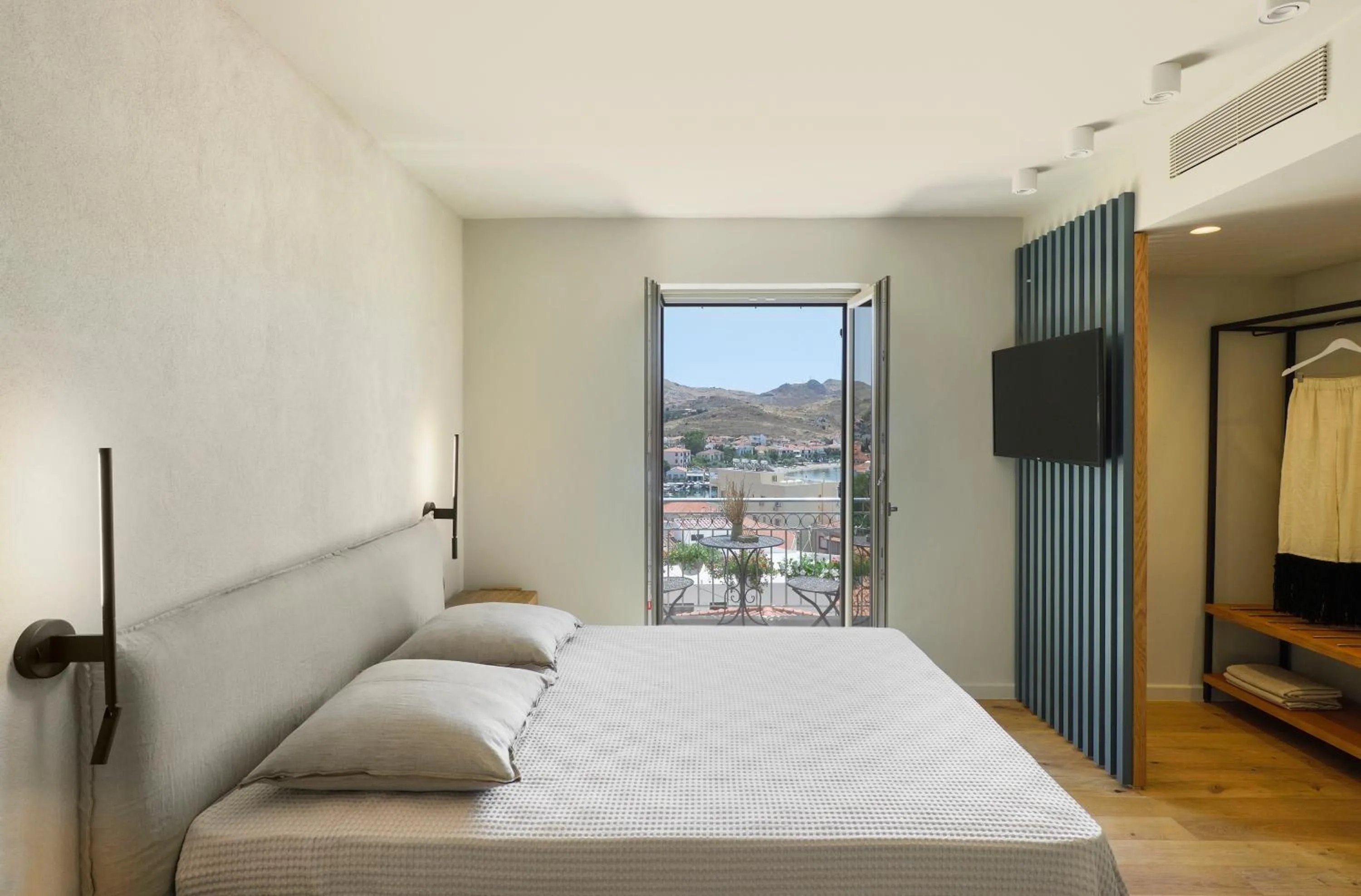 Bed in Kale Alti residences