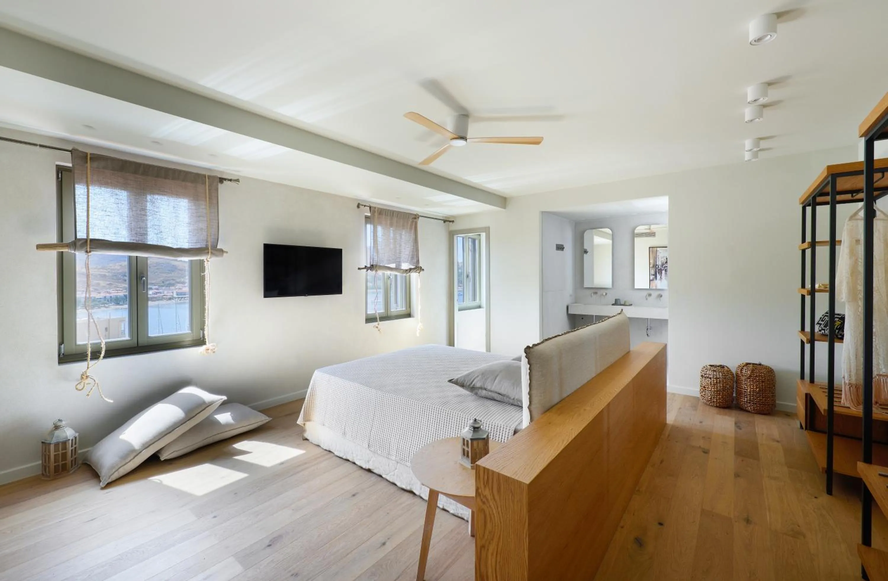 Bed in Kale Alti residences