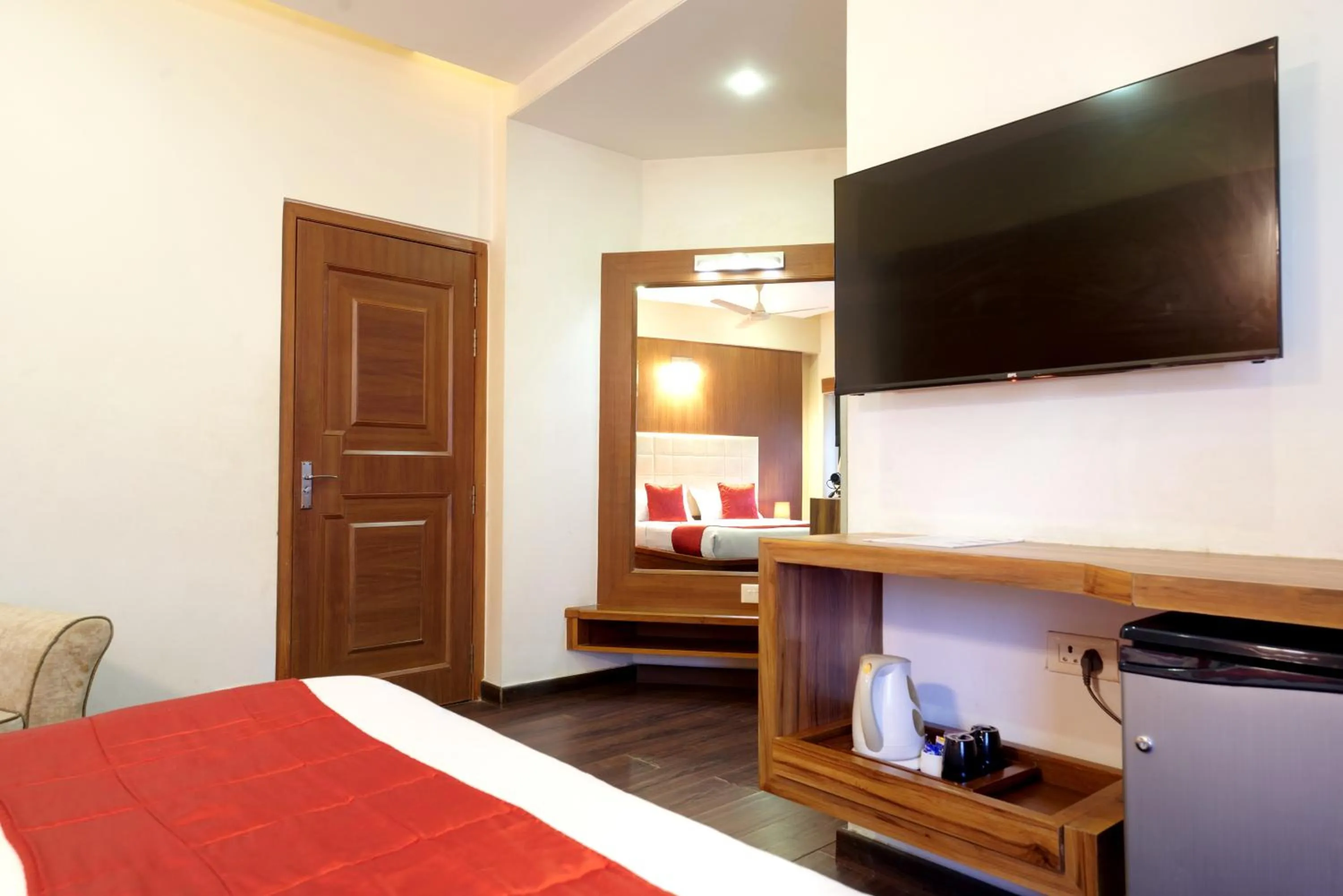 TV and multimedia, Bed in Hotel Prestige, Mangalore