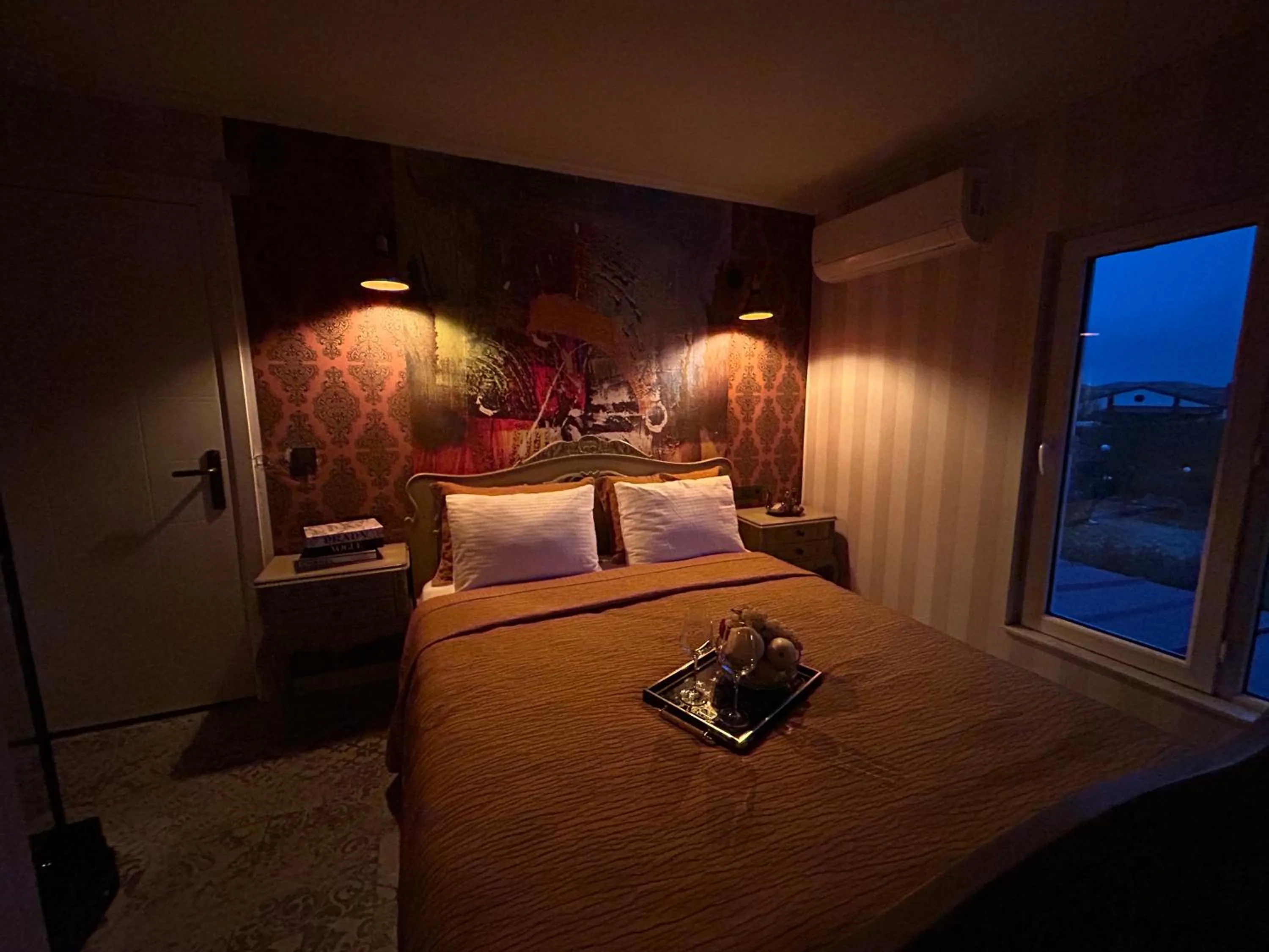 Photo of the whole room in Portofino Urla Boutique Hotel