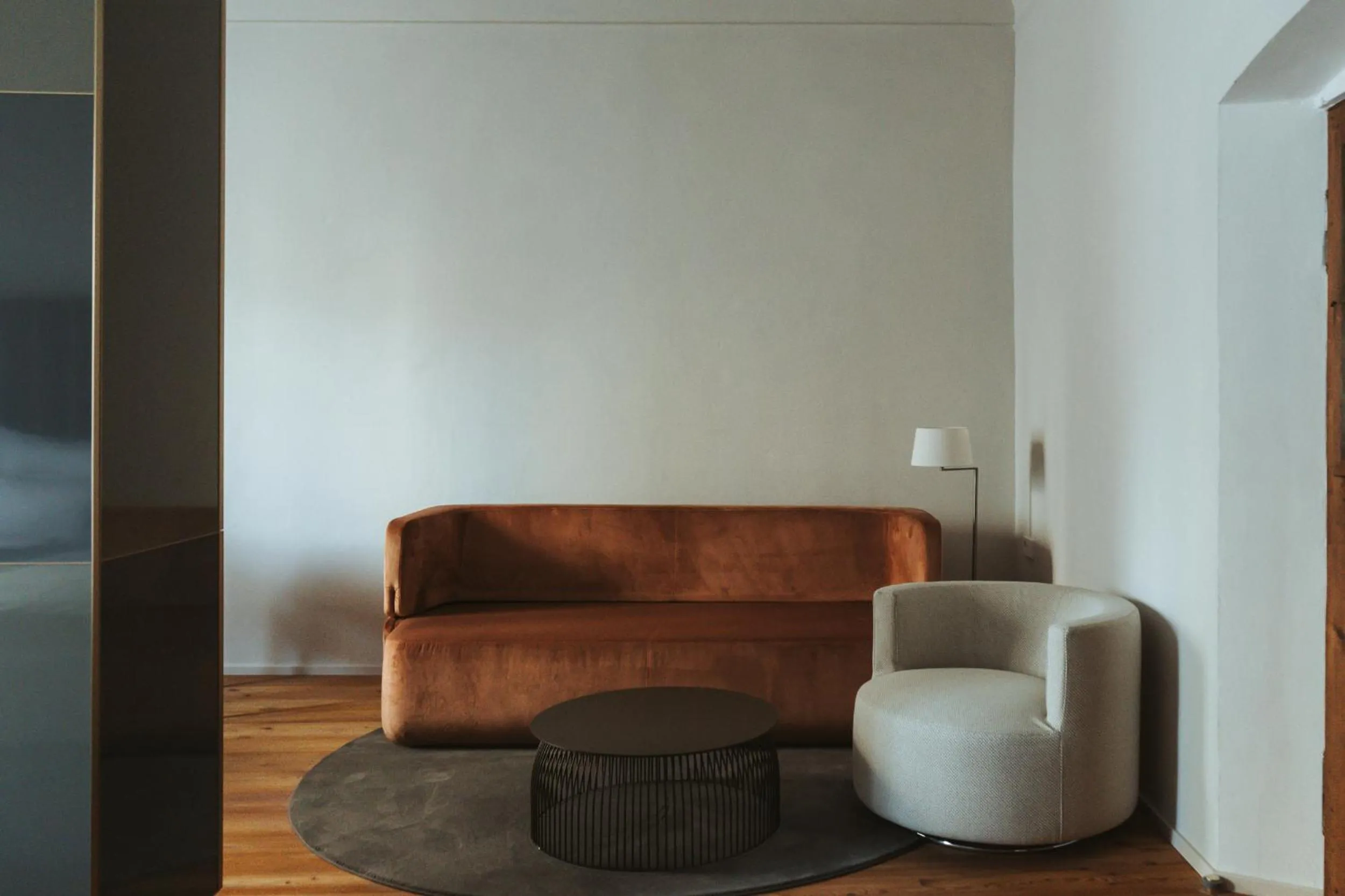 Seating area in Arthotel Lasserhaus