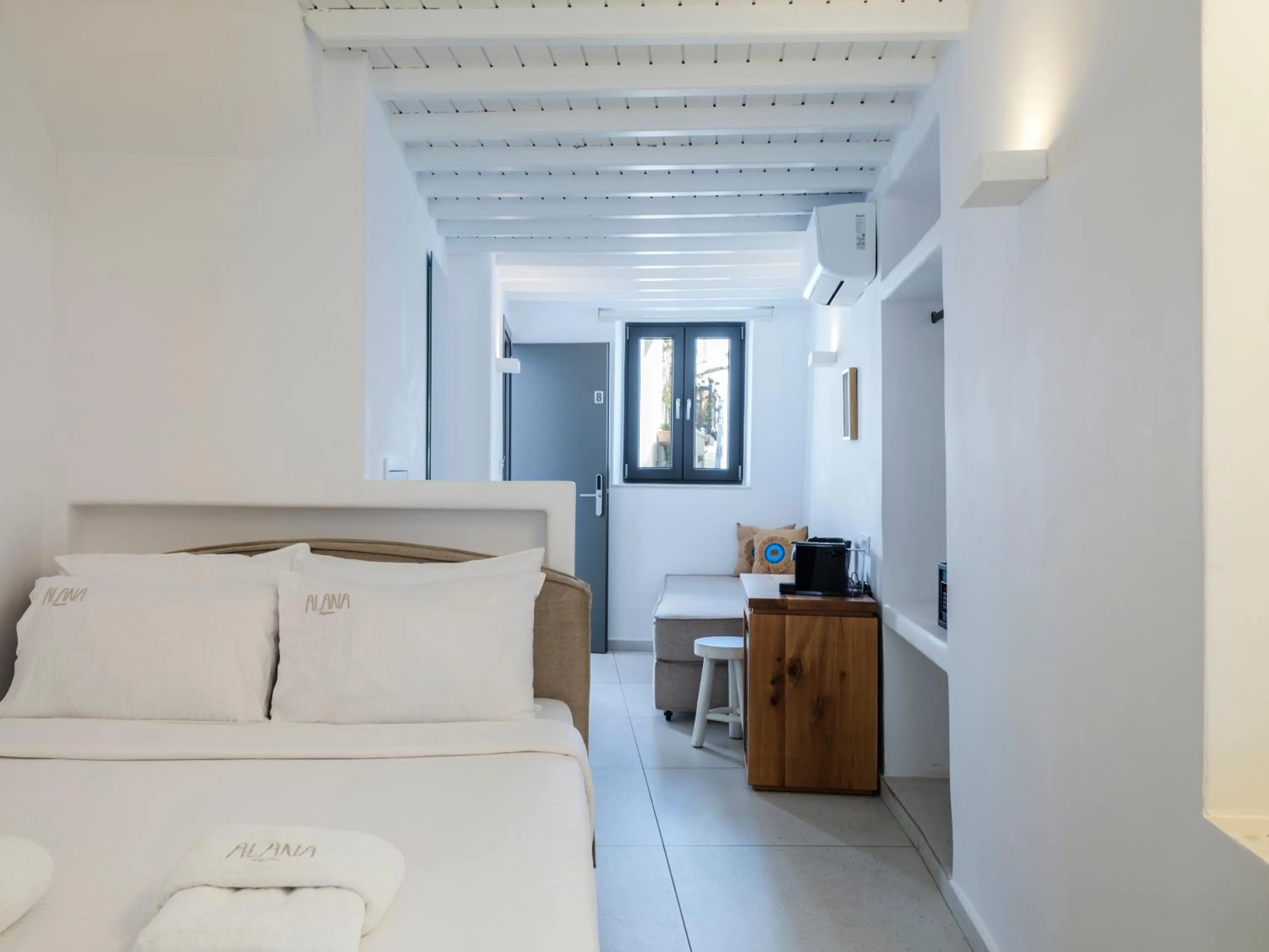 Bedroom, Bed in Alana Mykonos