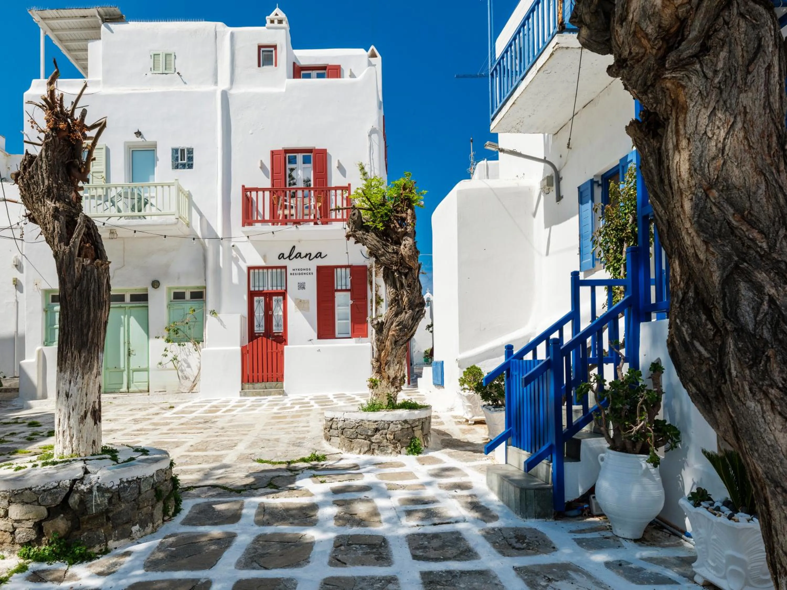 Property building in Alana Mykonos