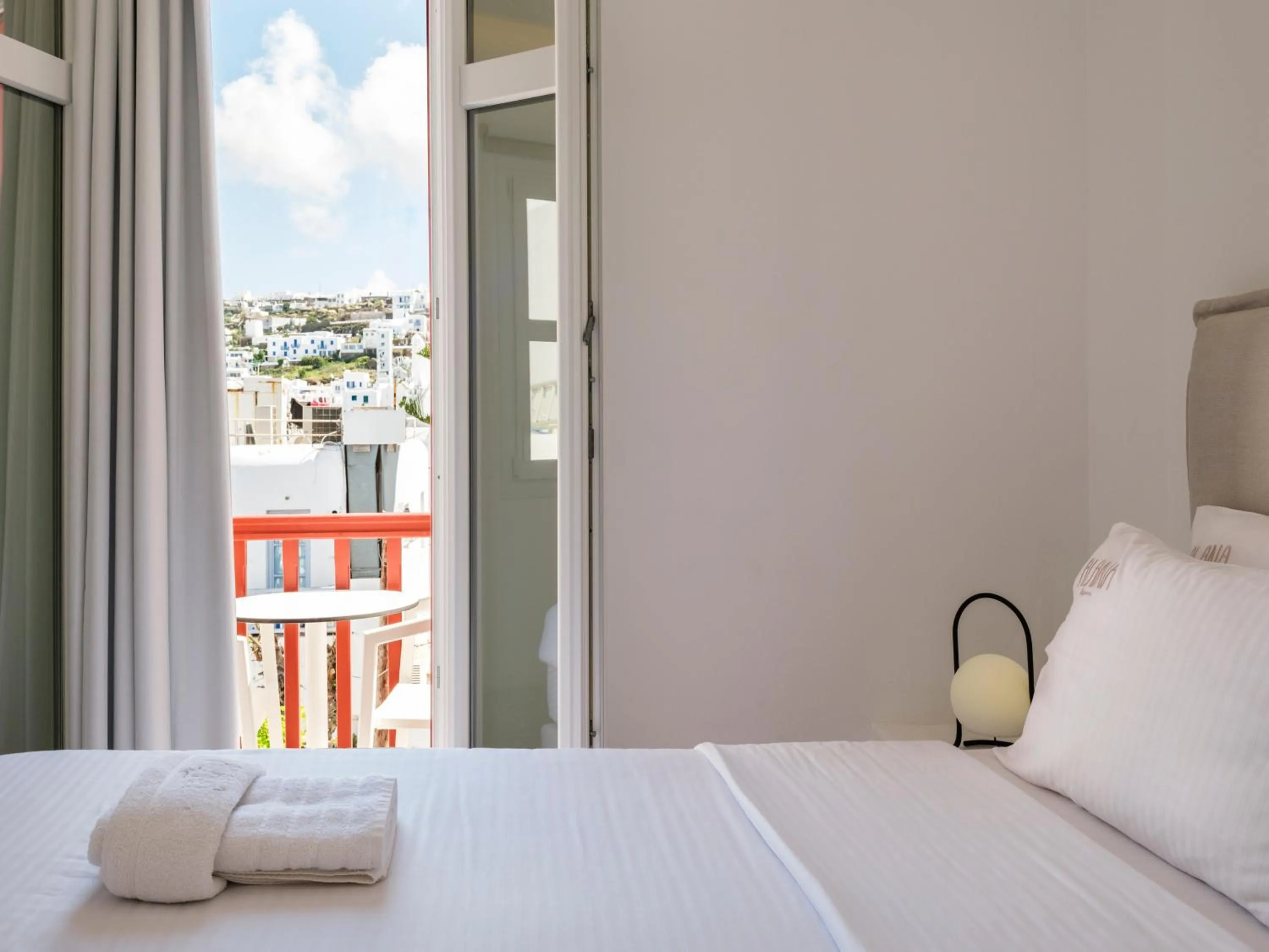 View (from property/room), Bed in Alana Mykonos