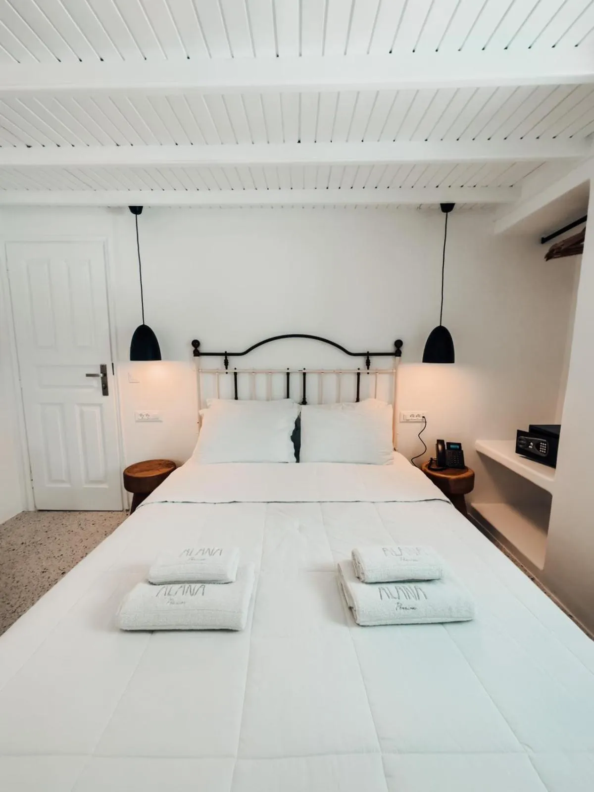 Bed in Alana Mykonos