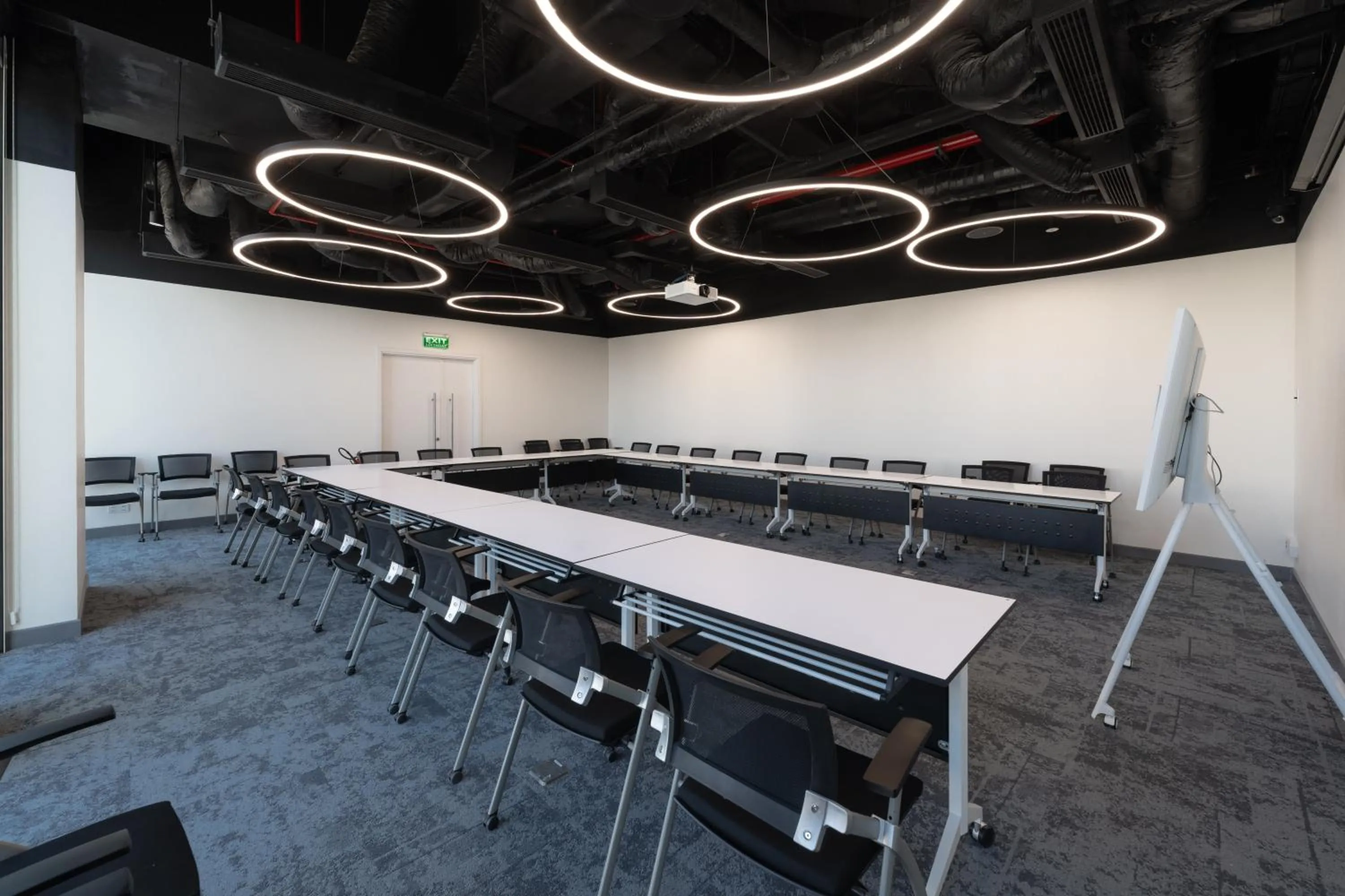 Meeting/conference room in Wink Hotel Tuy Hoa Beach - 24hrs Stay & Rooftop Pool Bar