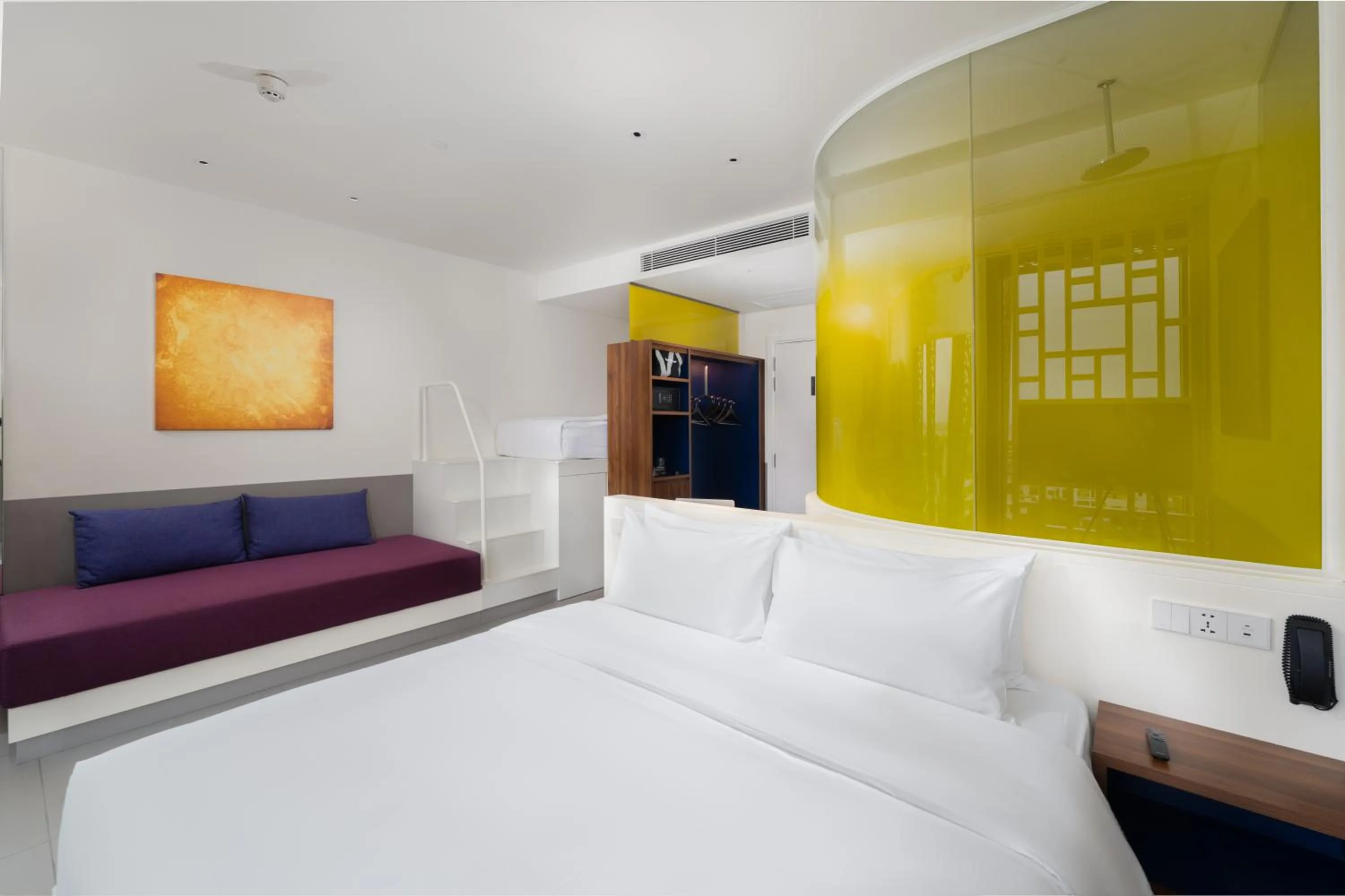 Bed in Wink Hotel Tuy Hoa Beach - 24hrs Stay & Rooftop Pool Bar