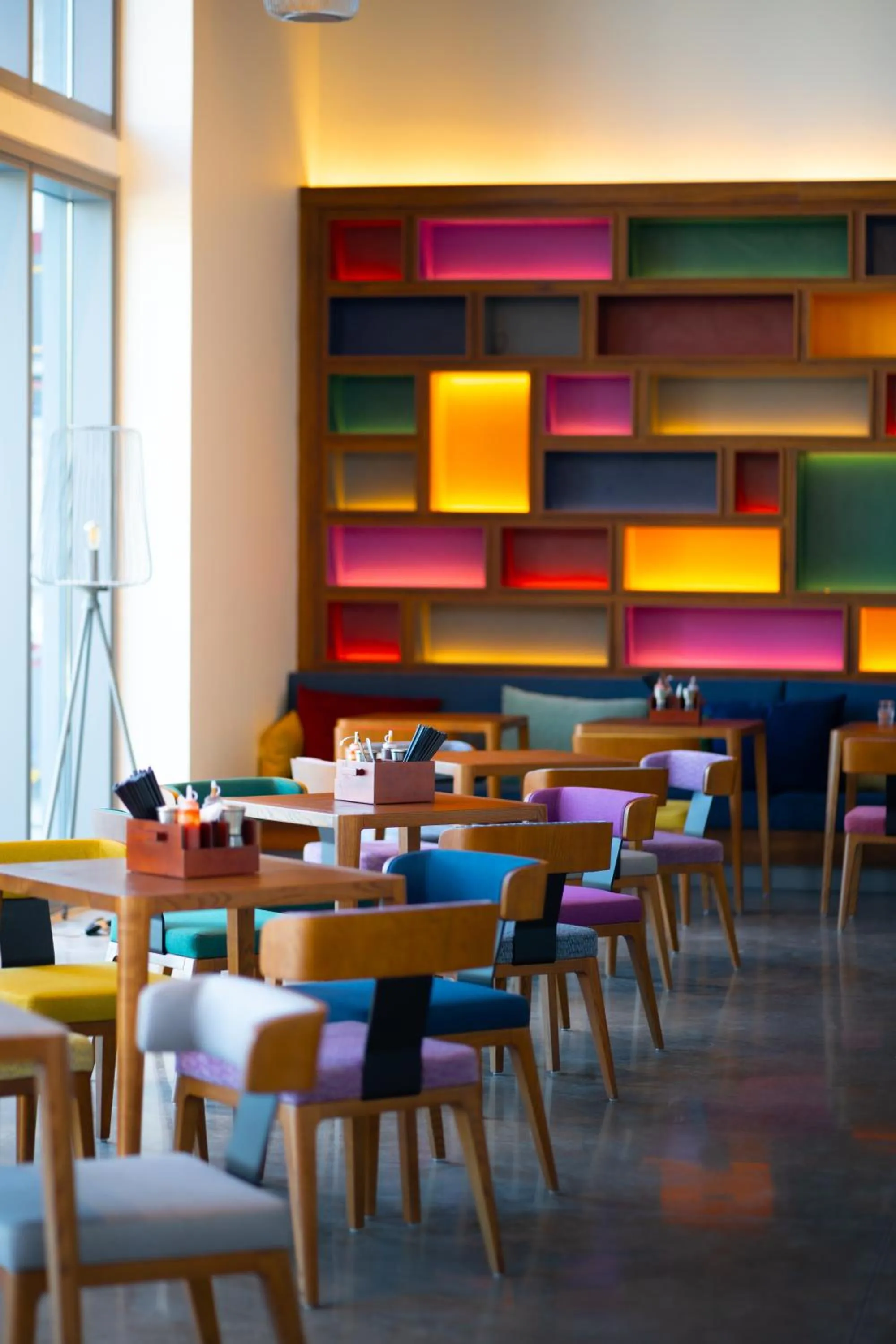 Restaurant/places to eat in Wink Hotel Tuy Hoa Beach - 24hrs Stay & Rooftop Pool Bar