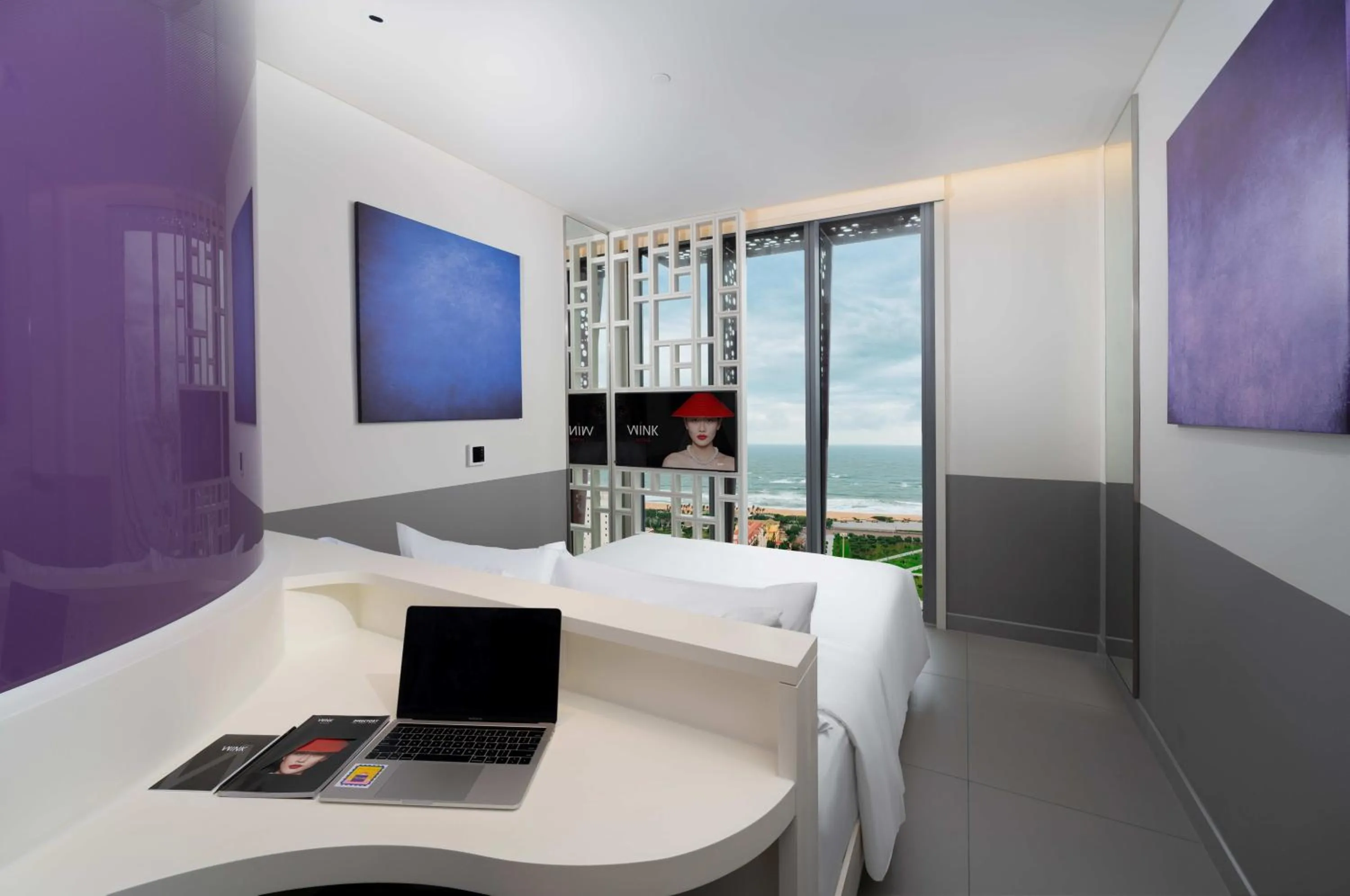 Communal lounge/ TV room in Wink Hotel Tuy Hoa Beach - 24hrs Stay & Rooftop Pool Bar