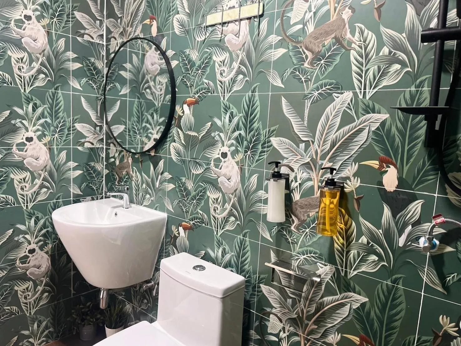 Bathroom in DonMueang station hotel