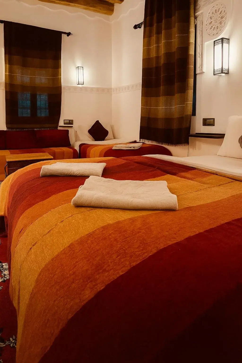 Basic Triple Room in Auberge La Fibule Du Dades Basic Triple Room in Auberge La Fibule Du Dades