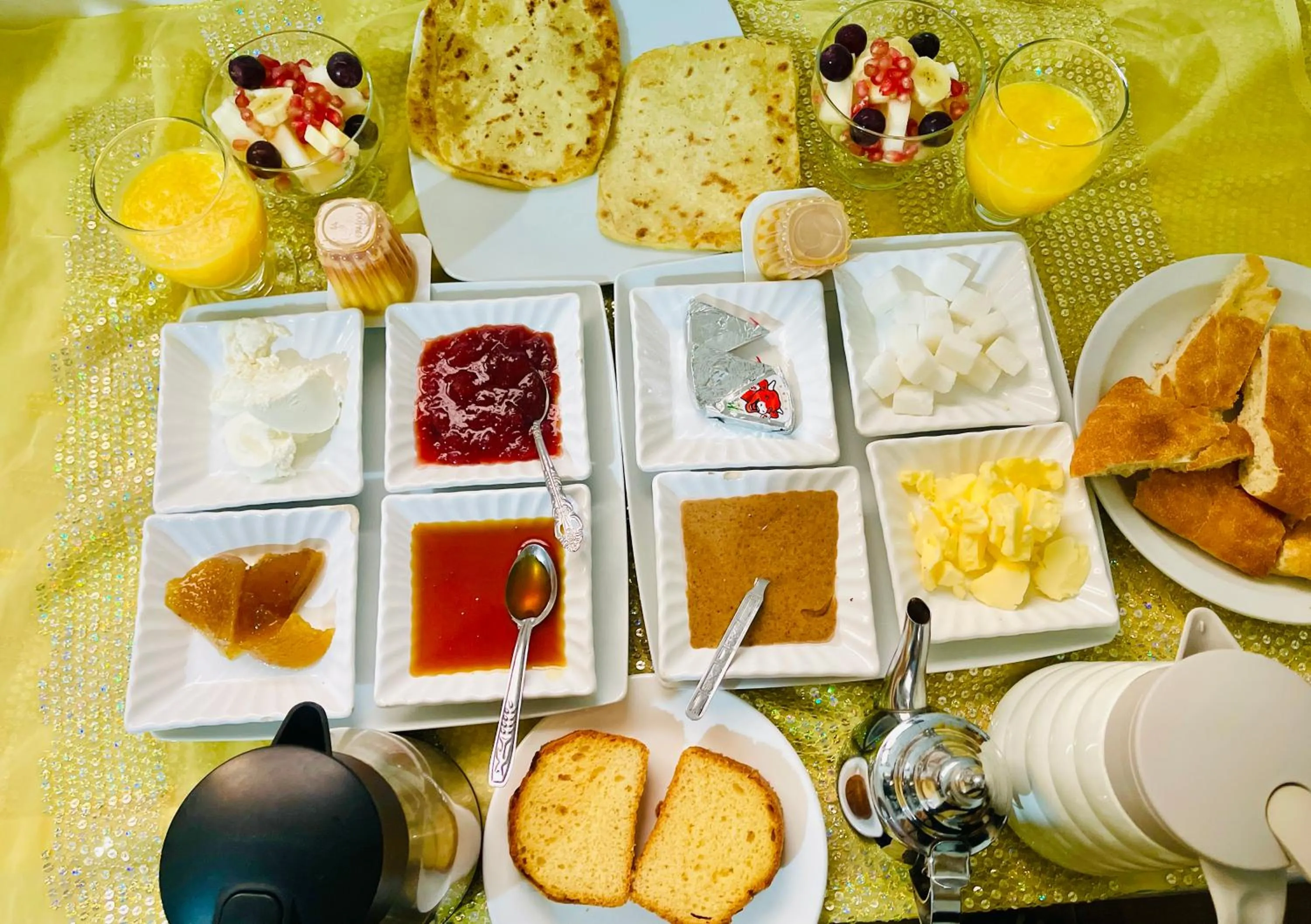 Food and drinks in Auberge La Fibule Du Dades