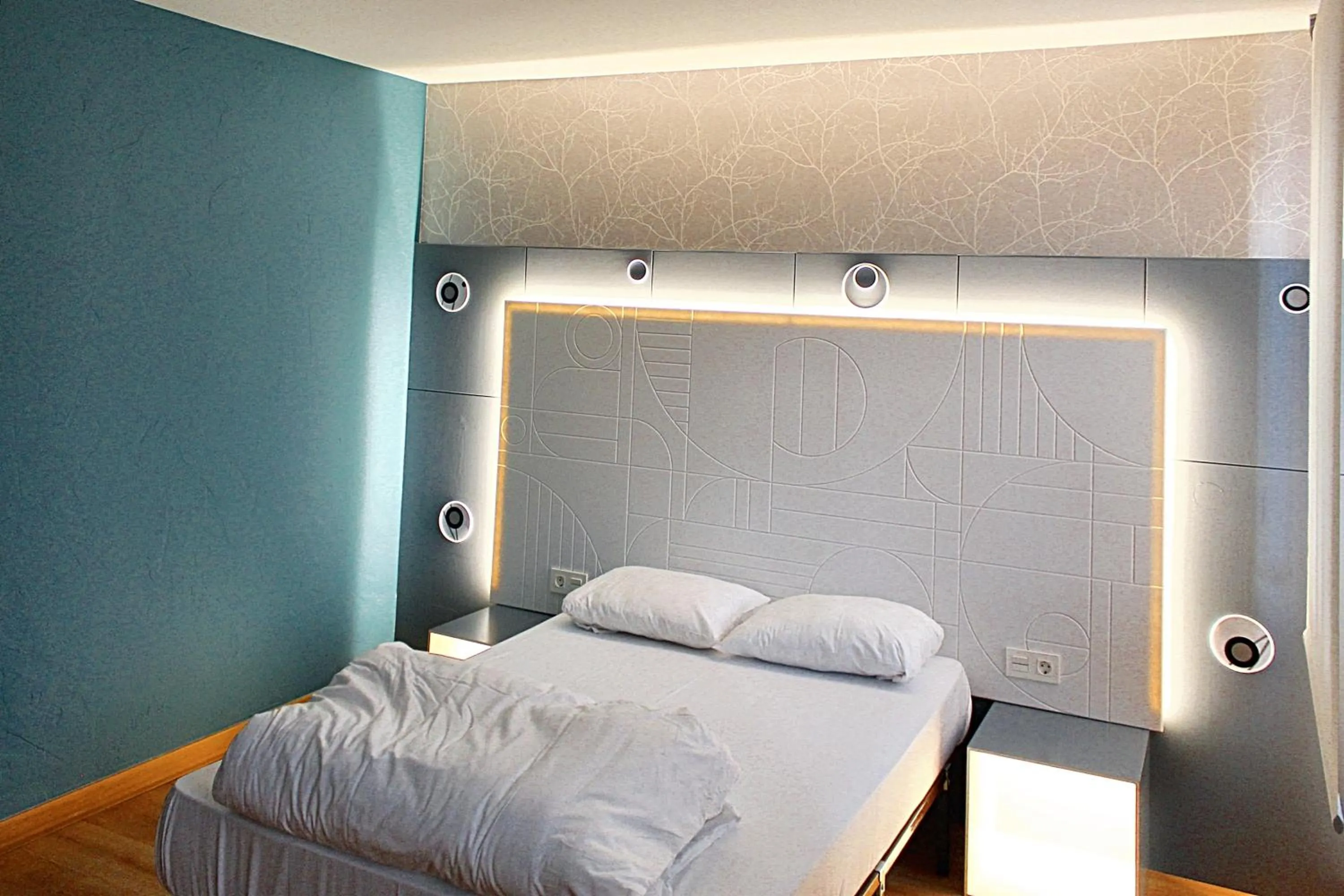 Bed in Mola! Hostel Burgos