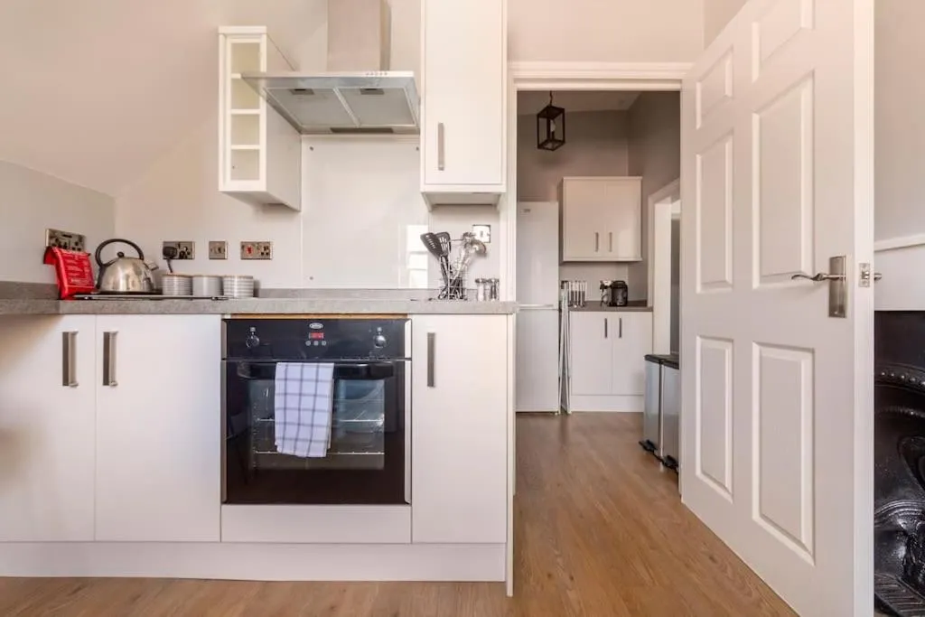 Kitchen or kitchenette in Castle Garden View