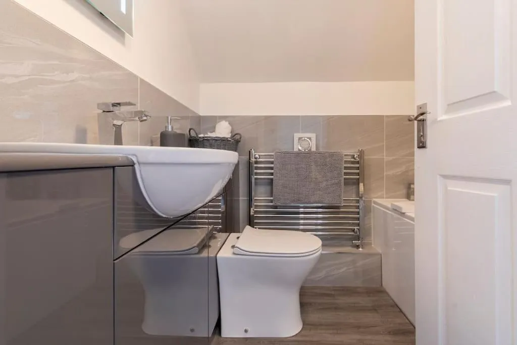 Shower in Castle Garden View