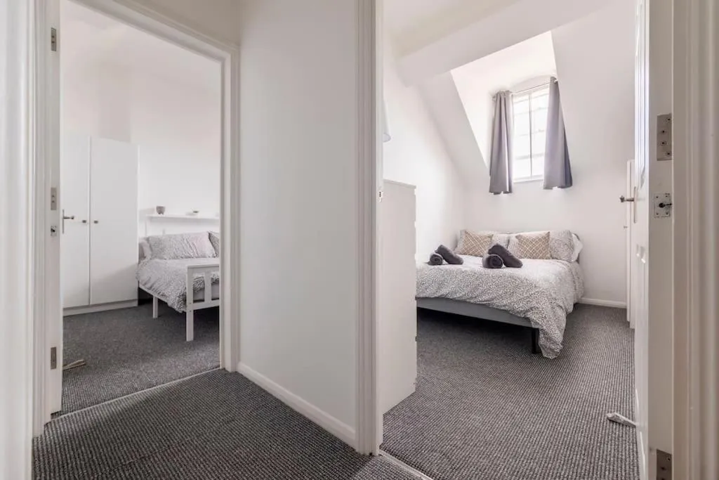 Bed in Castle Garden View