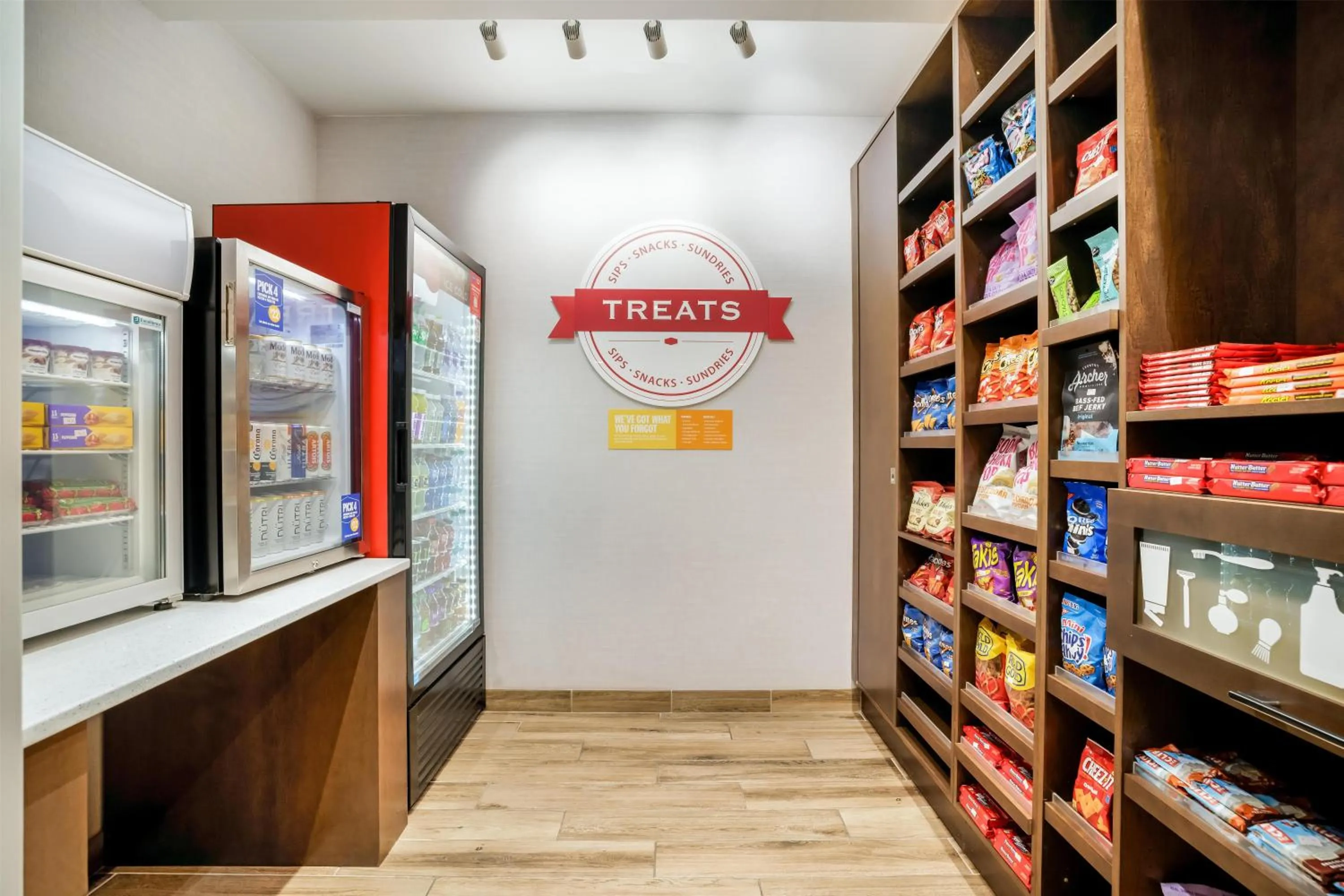 Restaurant/places to eat in Hampton Inn Fort Myers Downtown