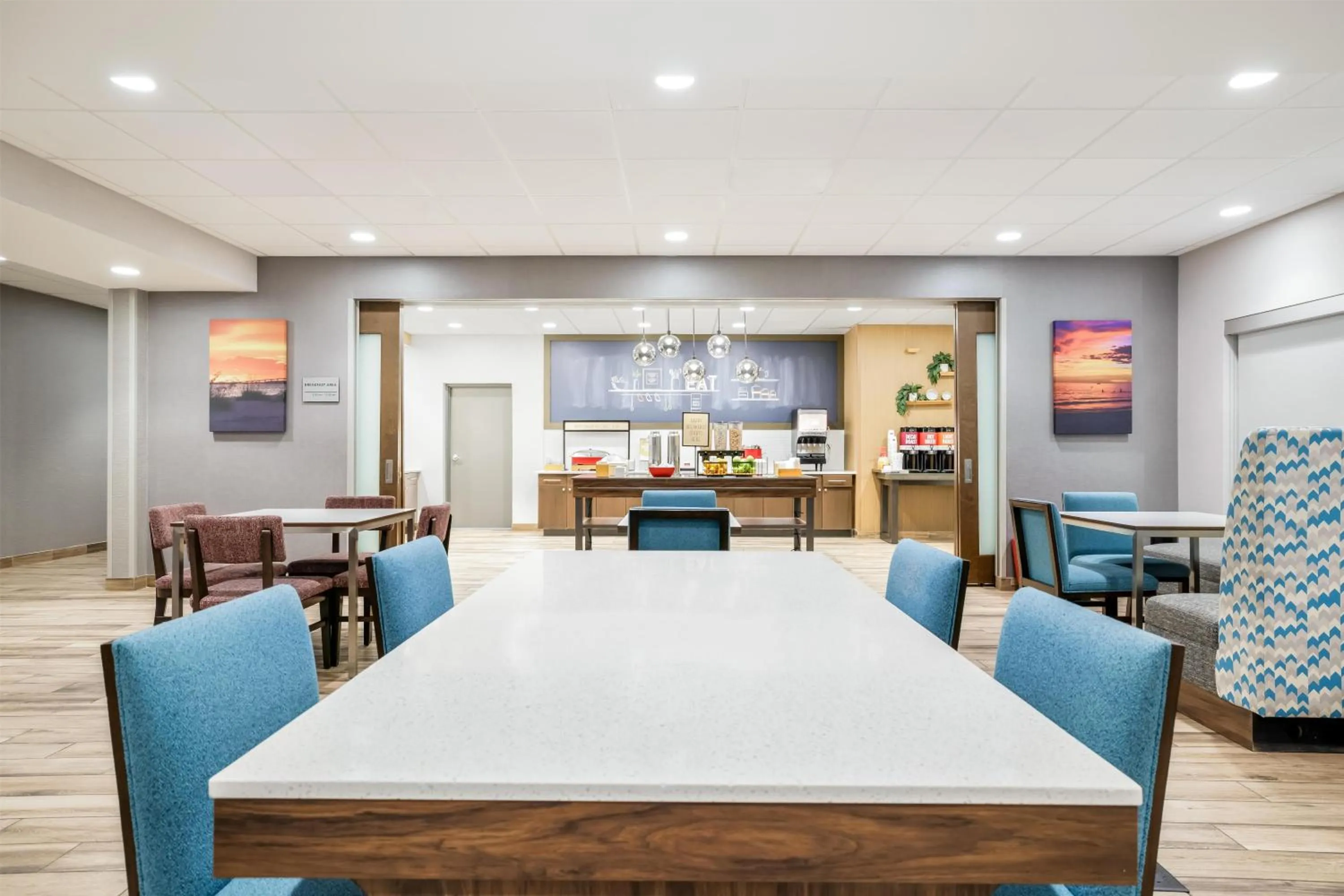 Breakfast in Hampton Inn Fort Myers Downtown