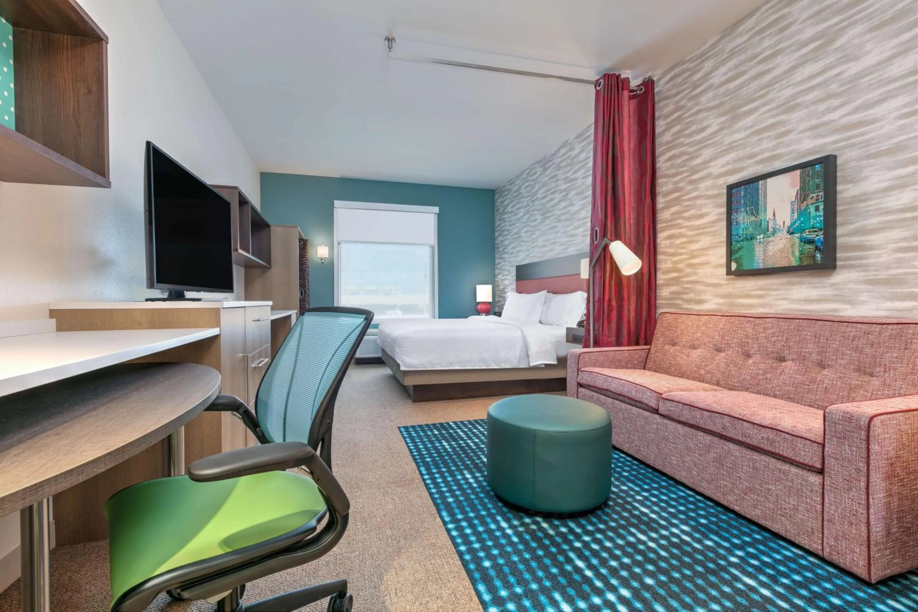 Bedroom in Home2 Suites By Hilton Tulsa Airport