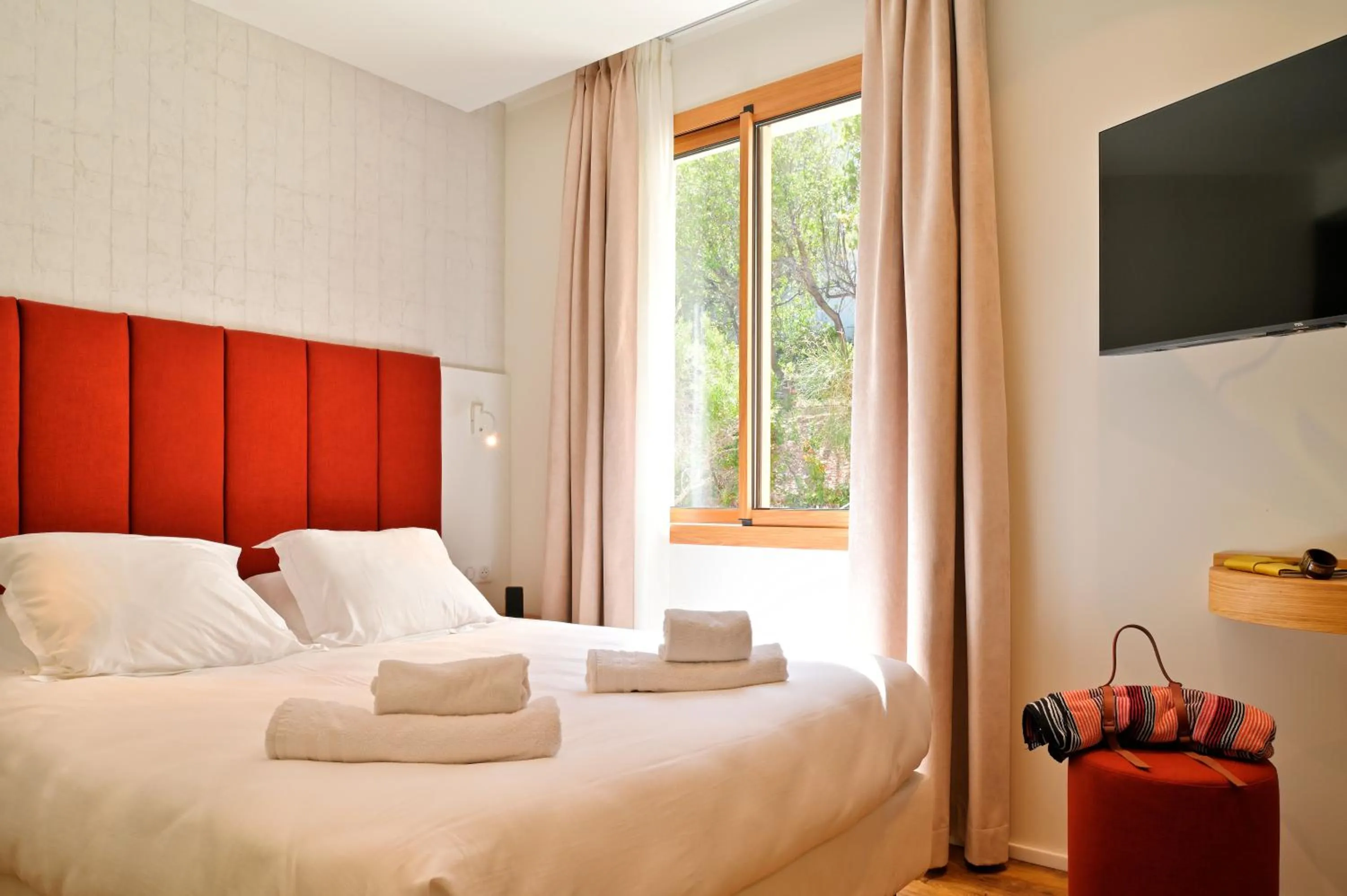 Bed in HOTEL SAINT ROCH