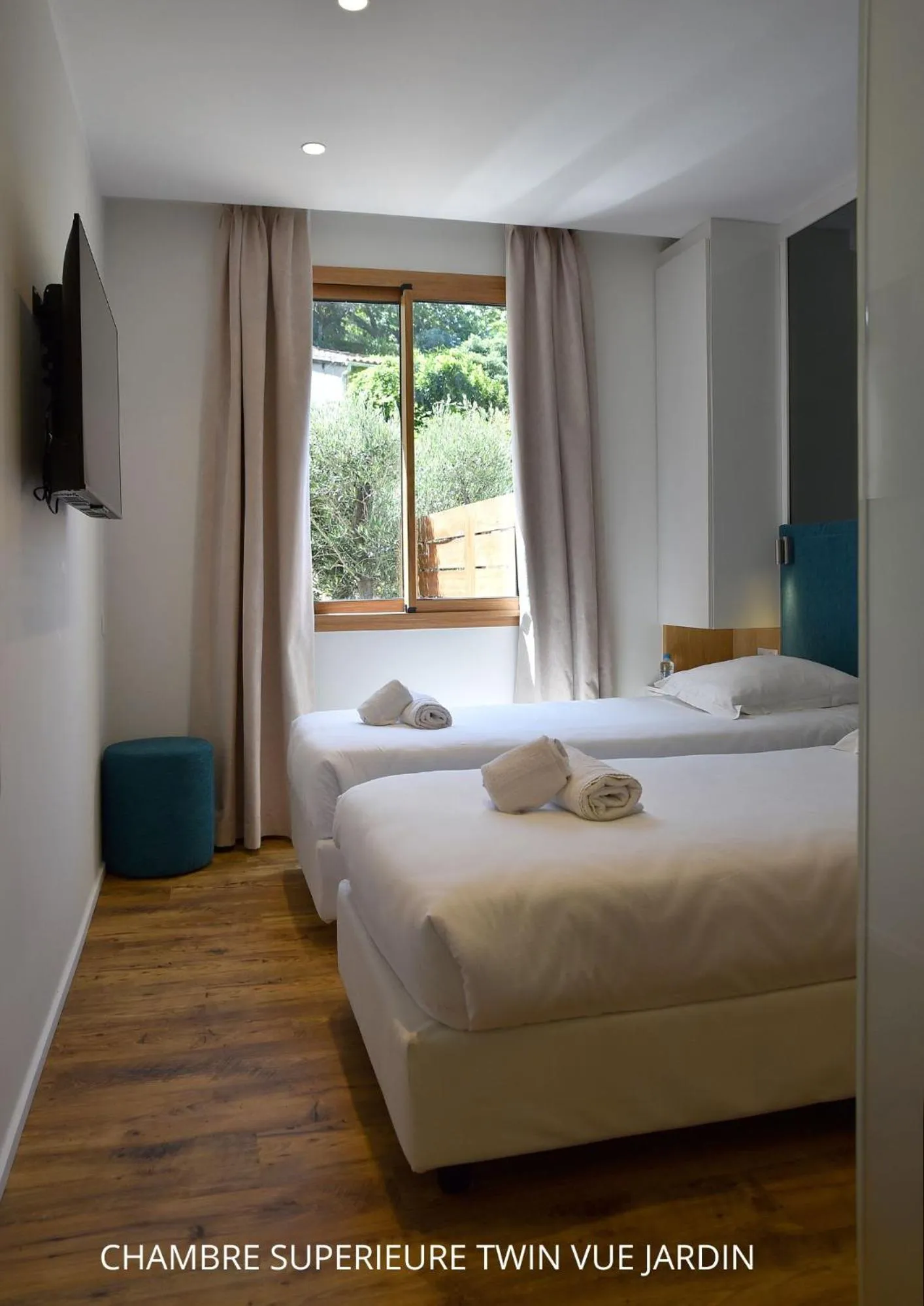 Bed in HOTEL SAINT ROCH