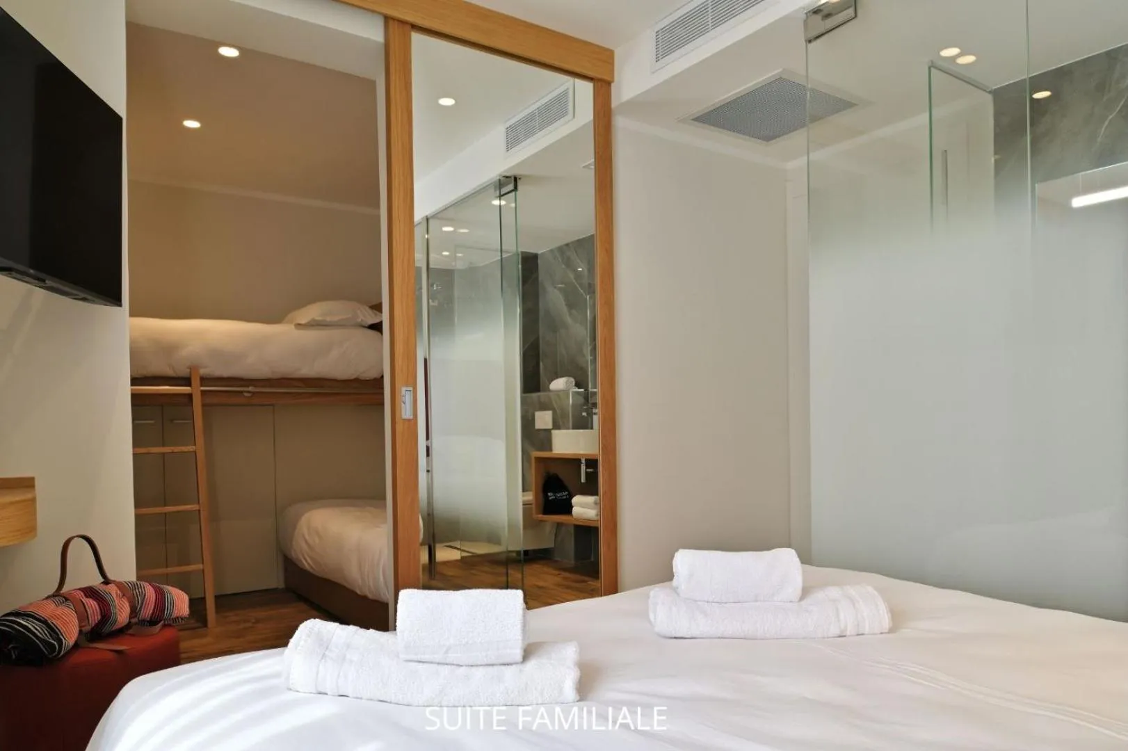 Bed in HOTEL SAINT ROCH