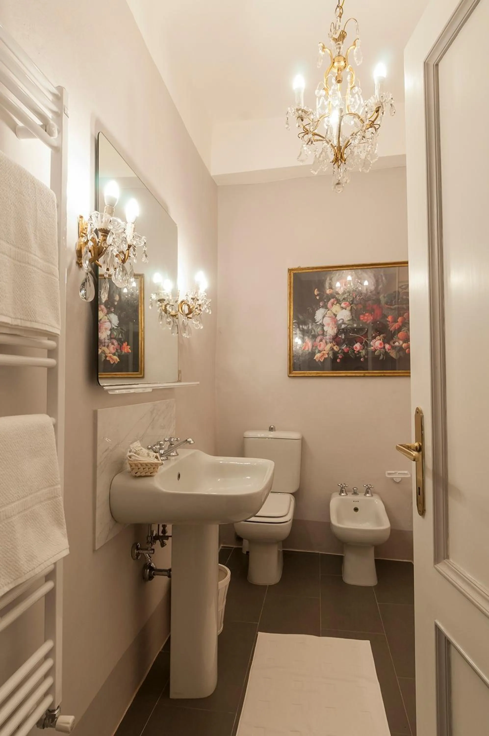 Bathroom in B&B Arena di Lucca