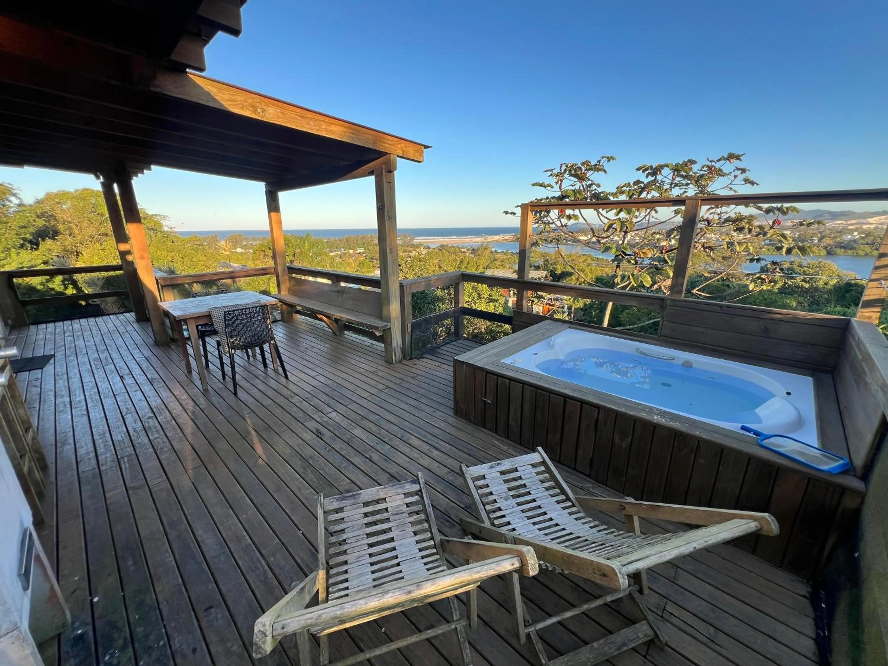 Hot Tub in Chalés e Bangalôs Ibiraquera