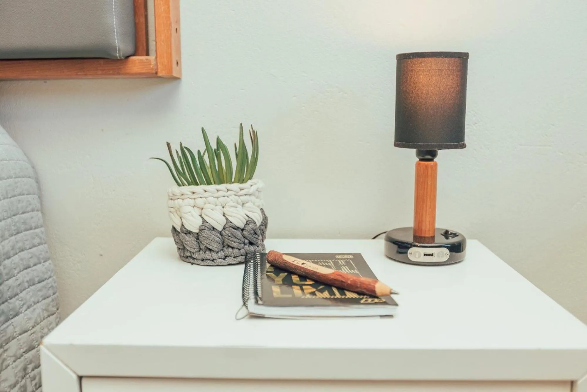 Decorative detail in Chalés e Bangalôs Ibiraquera