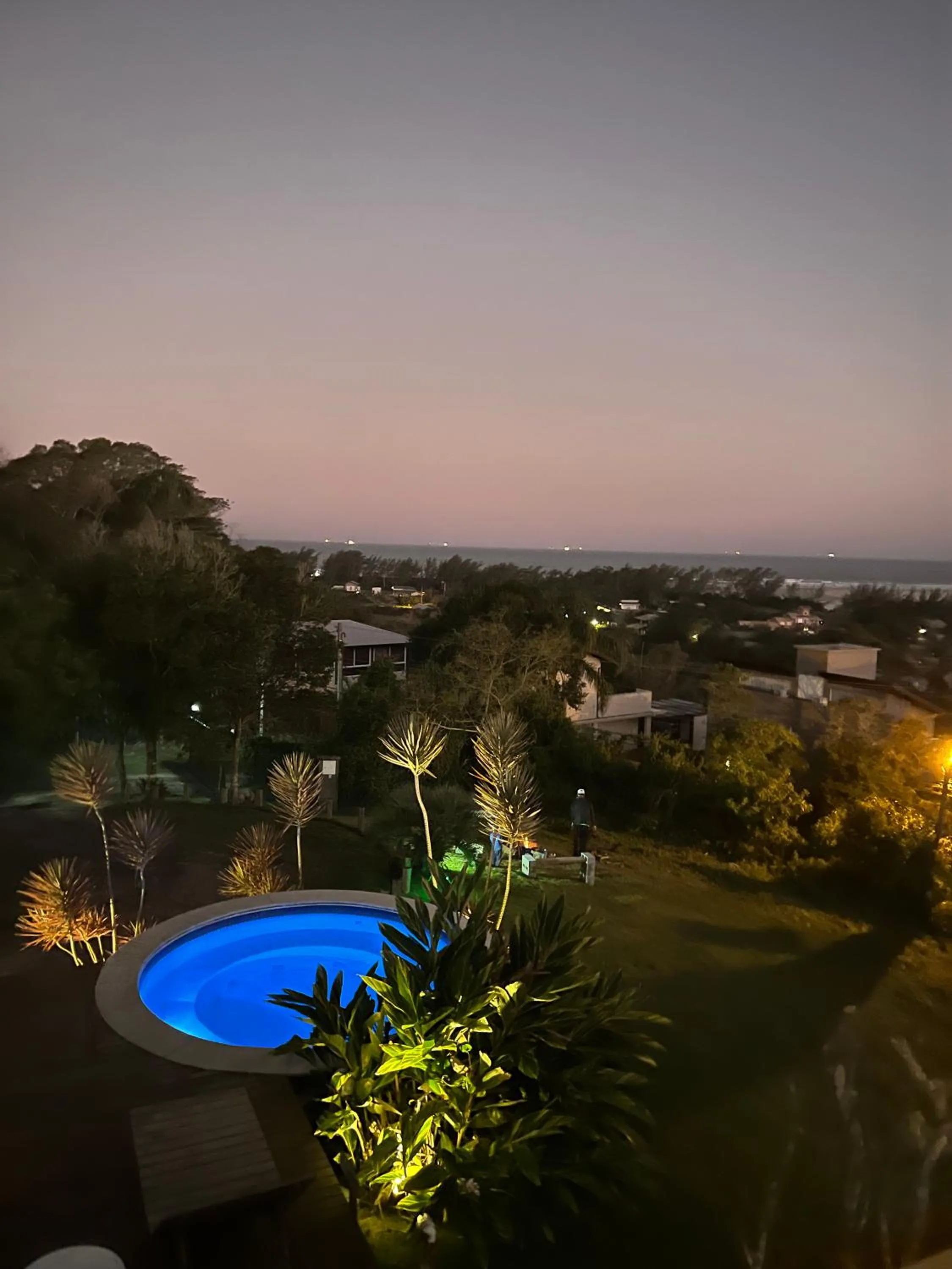 Night in Chalés e Bangalôs Ibiraquera