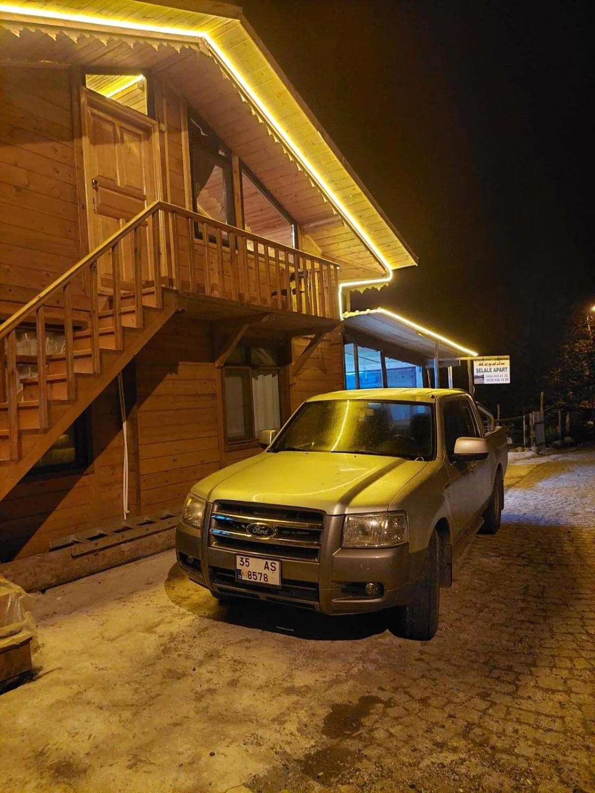 Property building in Meydan Şelale Dağ Evi