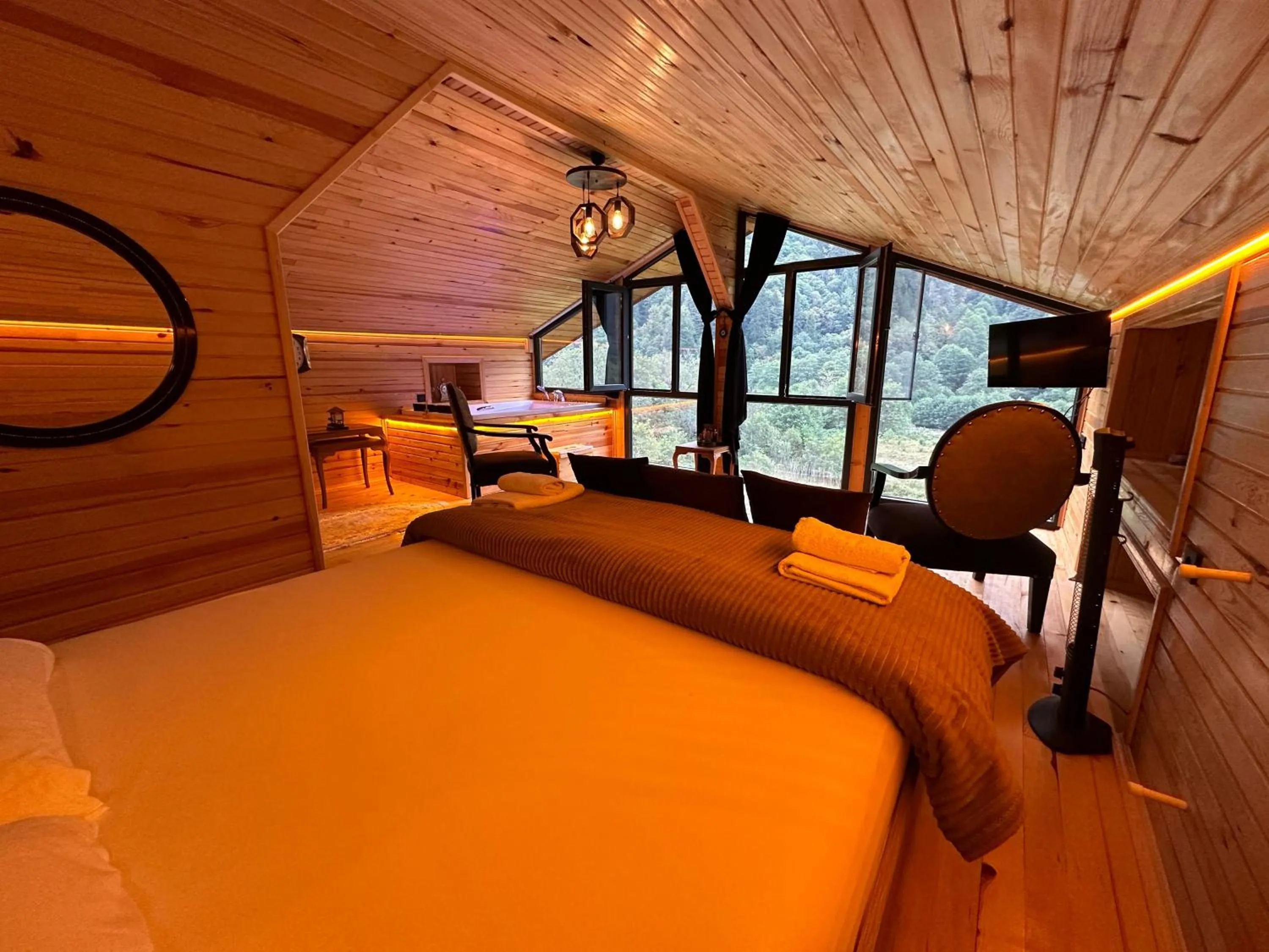 Bed in Meydan Şelale Dağ Evi