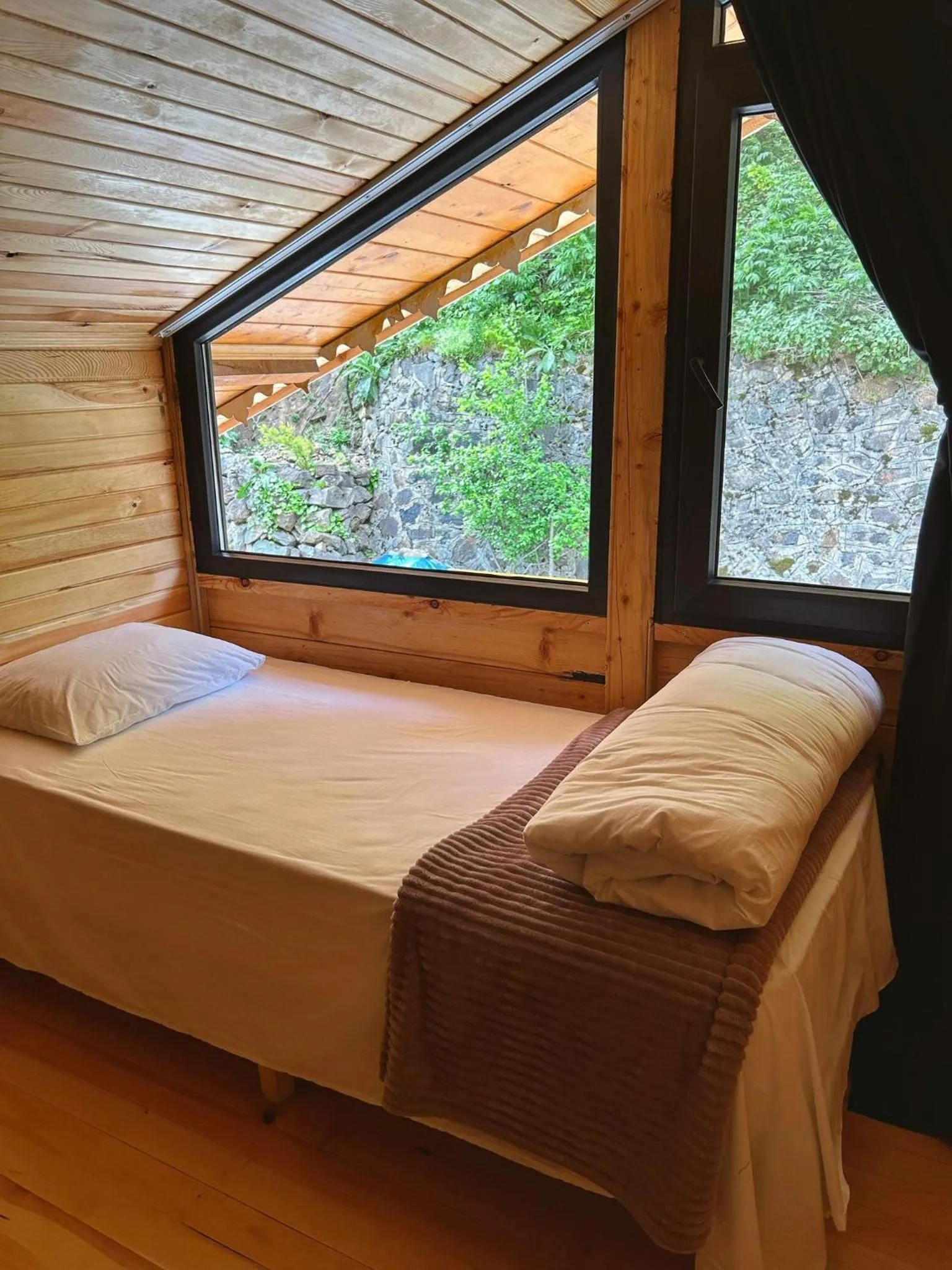 Bedroom, Bed in Meydan Şelale Dağ Evi