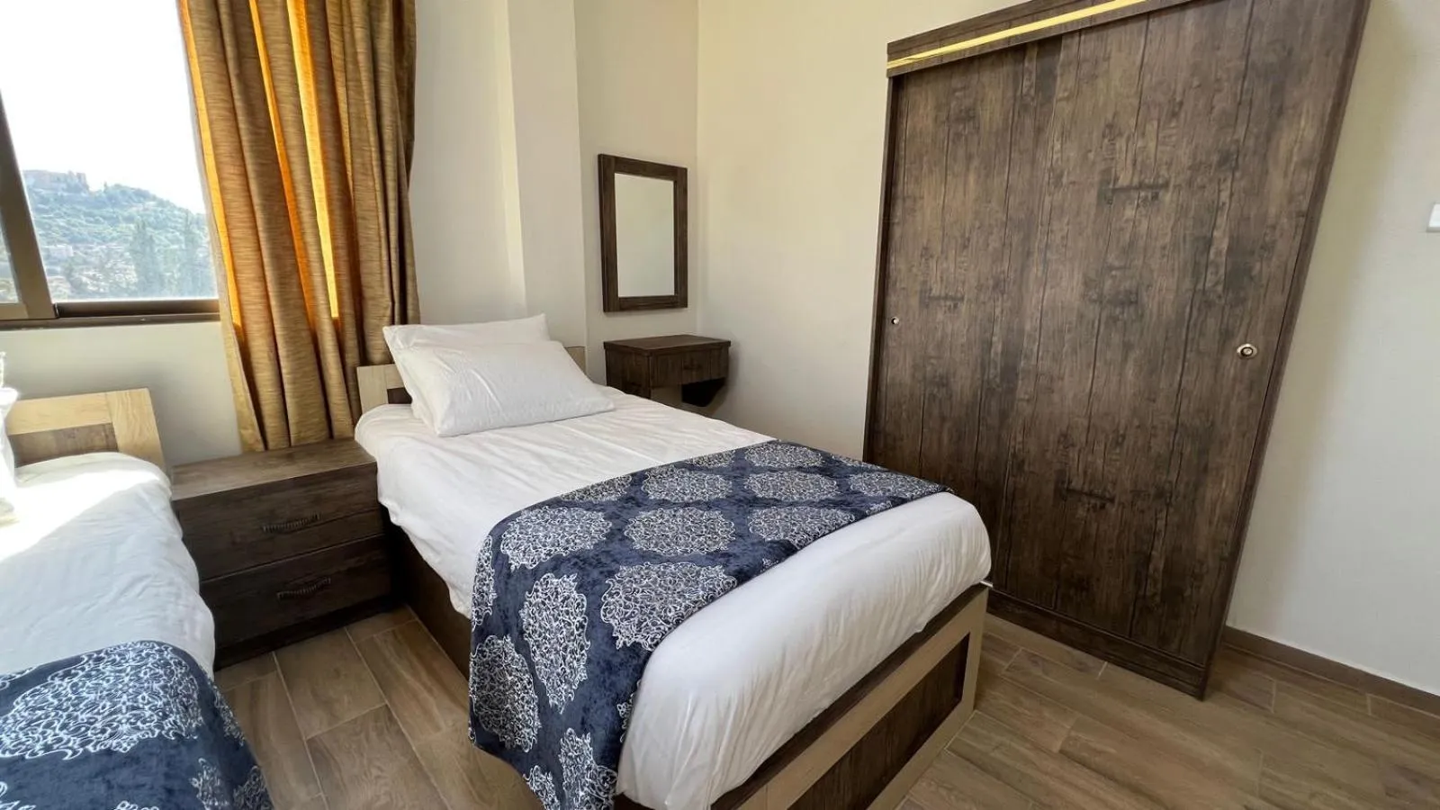 Bed in Al-jabal castle Hotel - Ajloun