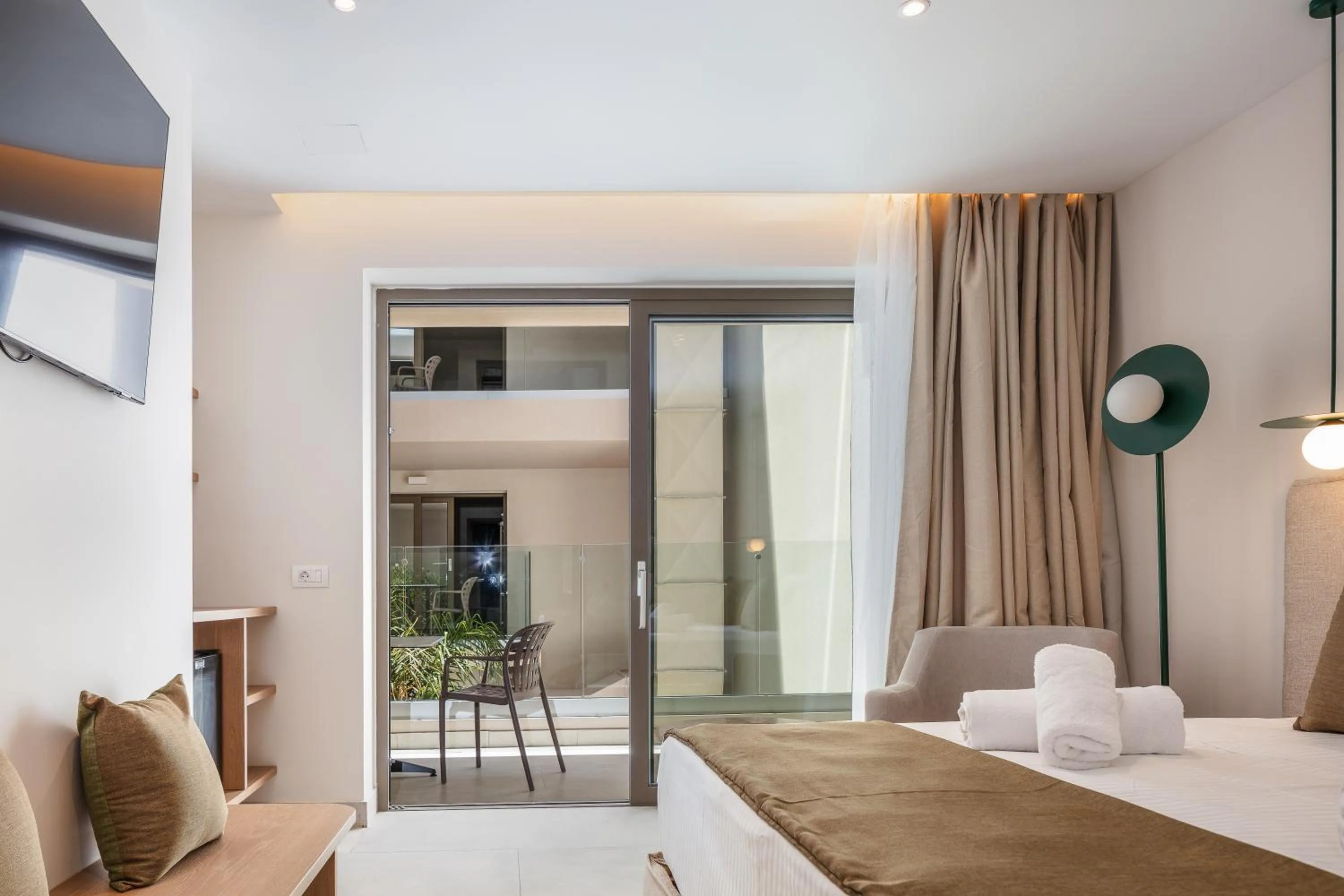 Bed in San Antonio Boutique Hotel & Spa - Adults Only