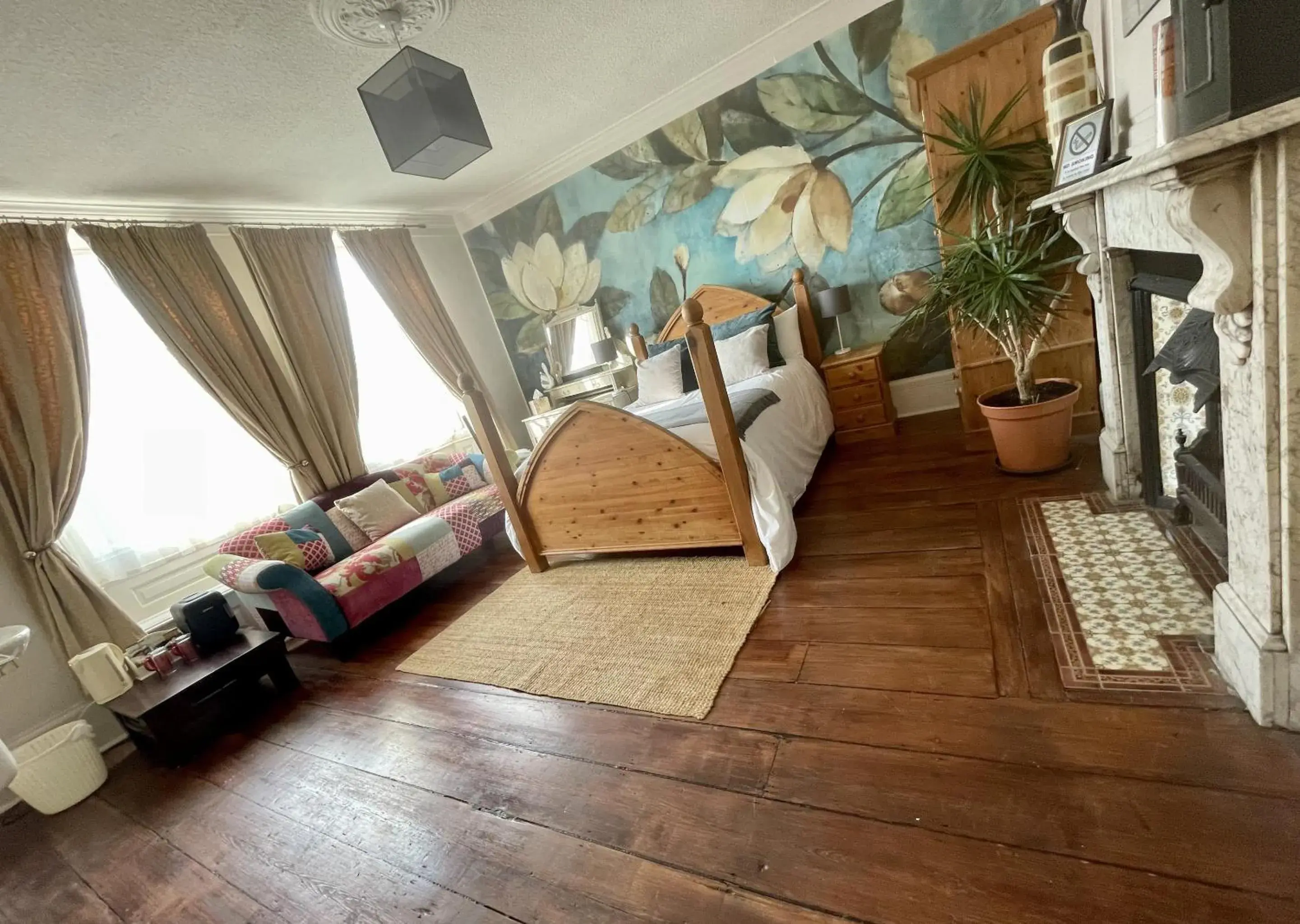 Deluxe Double Room - single occupancy in The Mansion House Hotel Deluxe Double Room - single occupancy in The Mansion House Hotel