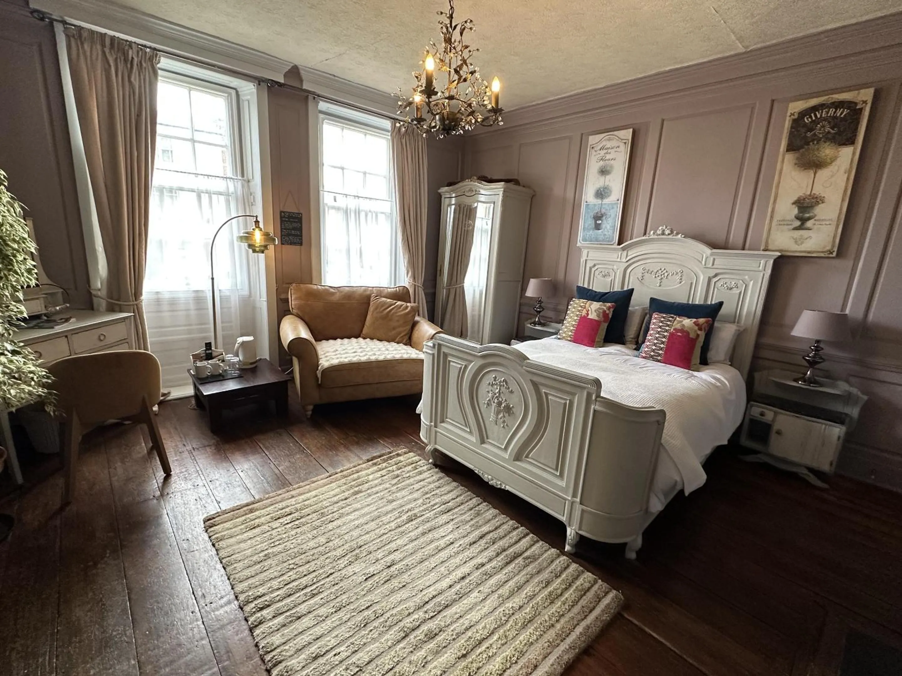 Bedroom, Bed in The Mansion House Hotel